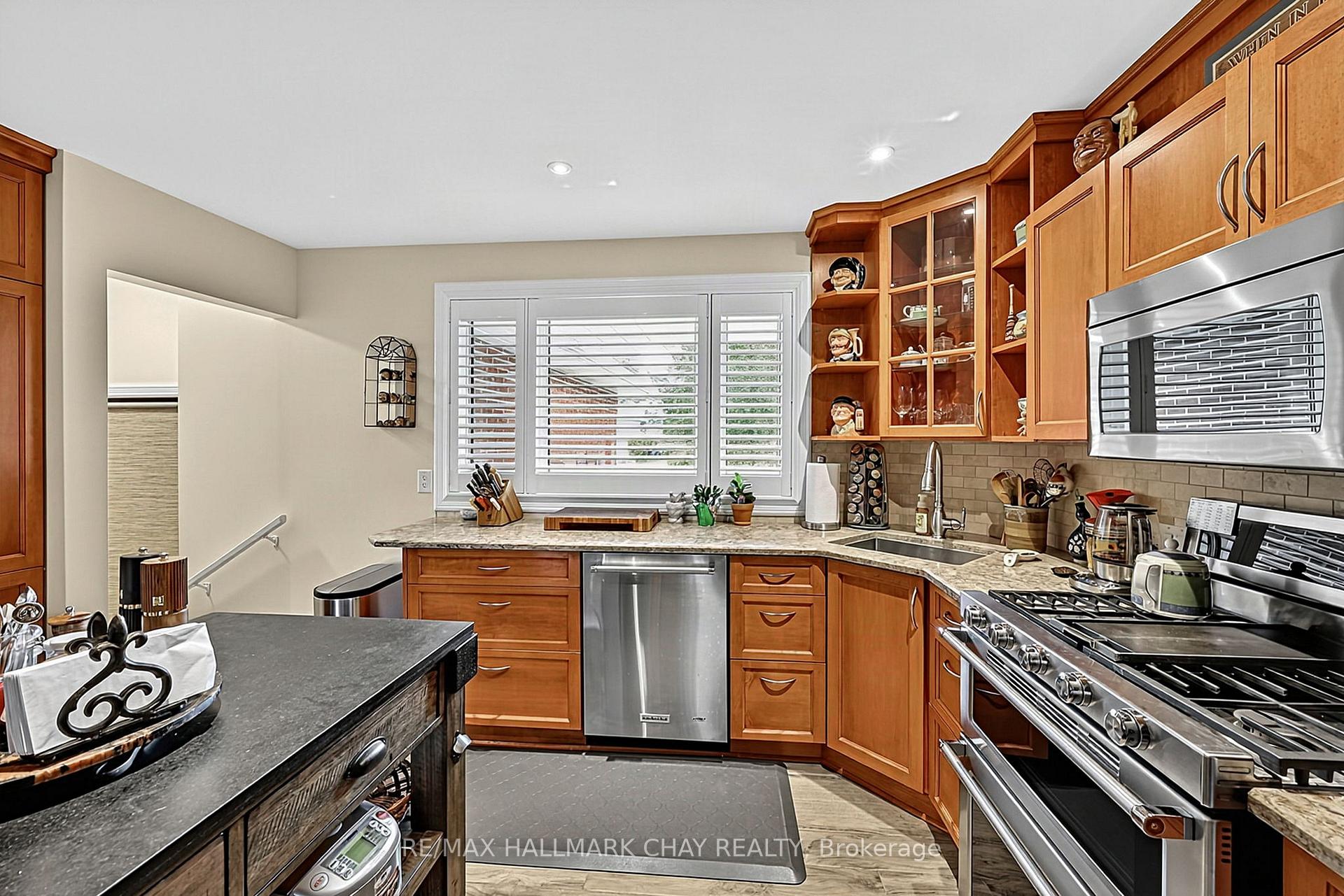Photo 7 of 20 Rodcliff Road, New Tecumseth, Tottenham — HOMEH