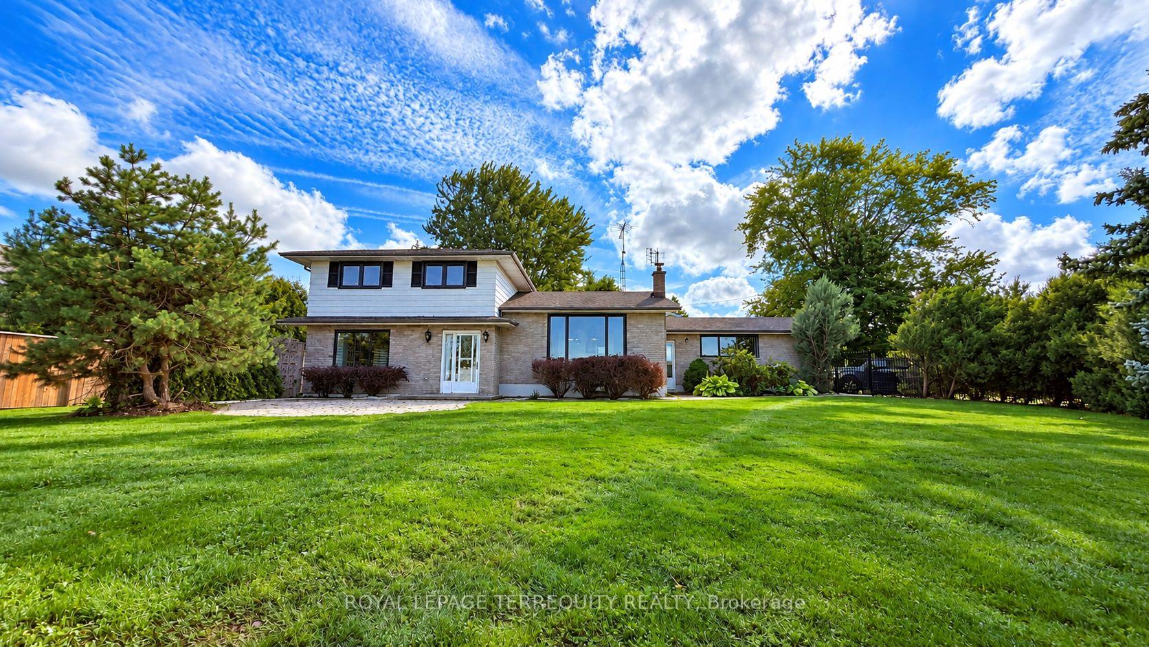 Photo of 410 Kerman Avenue