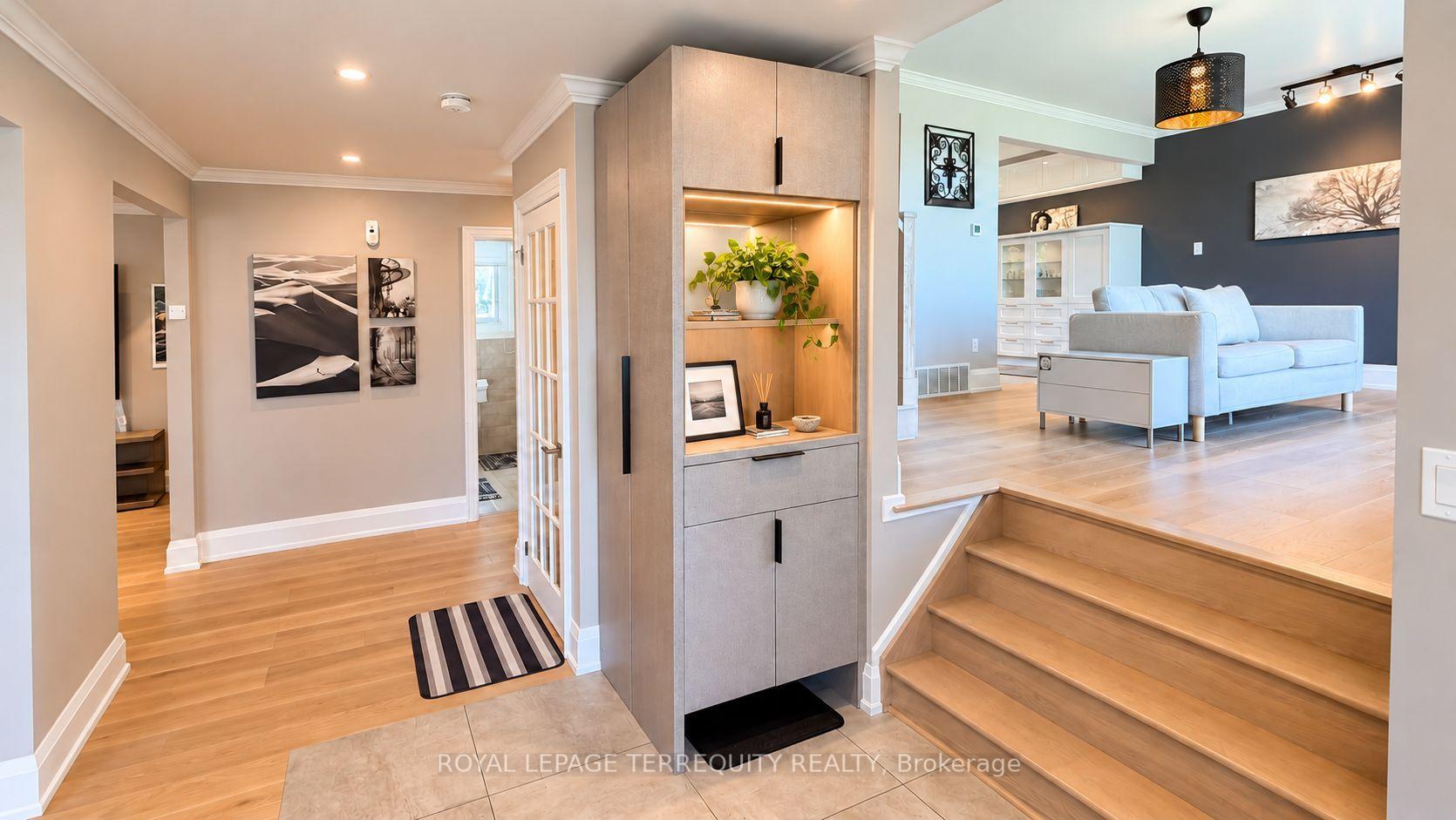 Photo 12 of 410 Kerman Avenue, Grimsby, Grimsby Beach — HOMEH