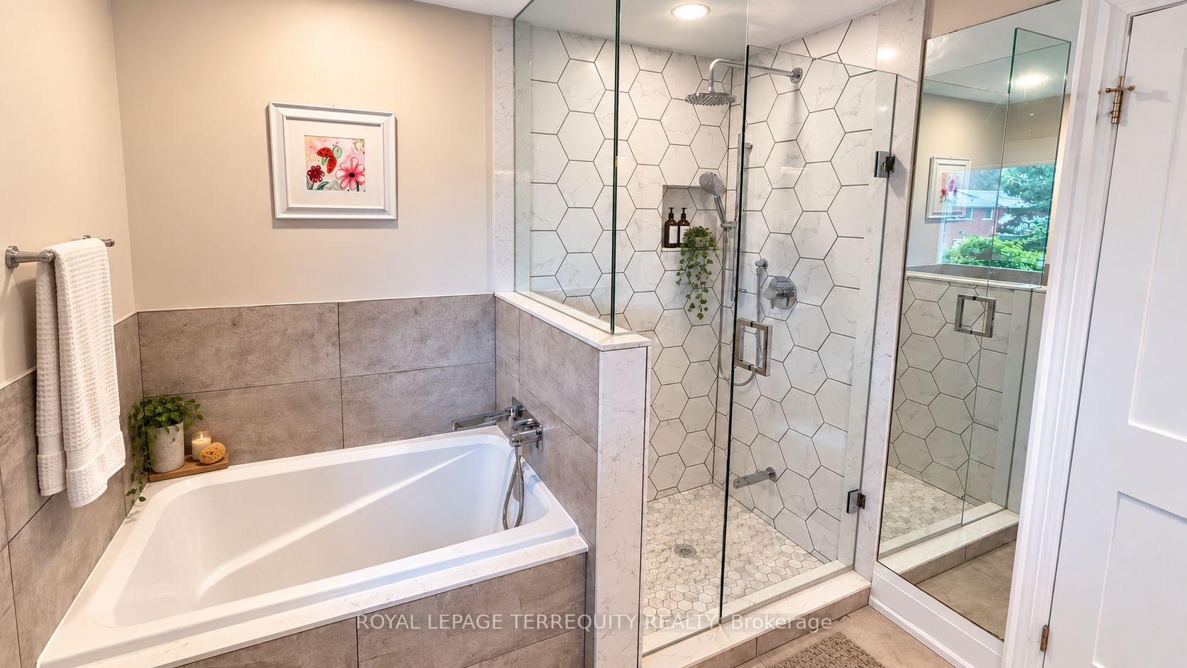Photo 21 of 410 Kerman Avenue, Grimsby, Grimsby Beach — HOMEH