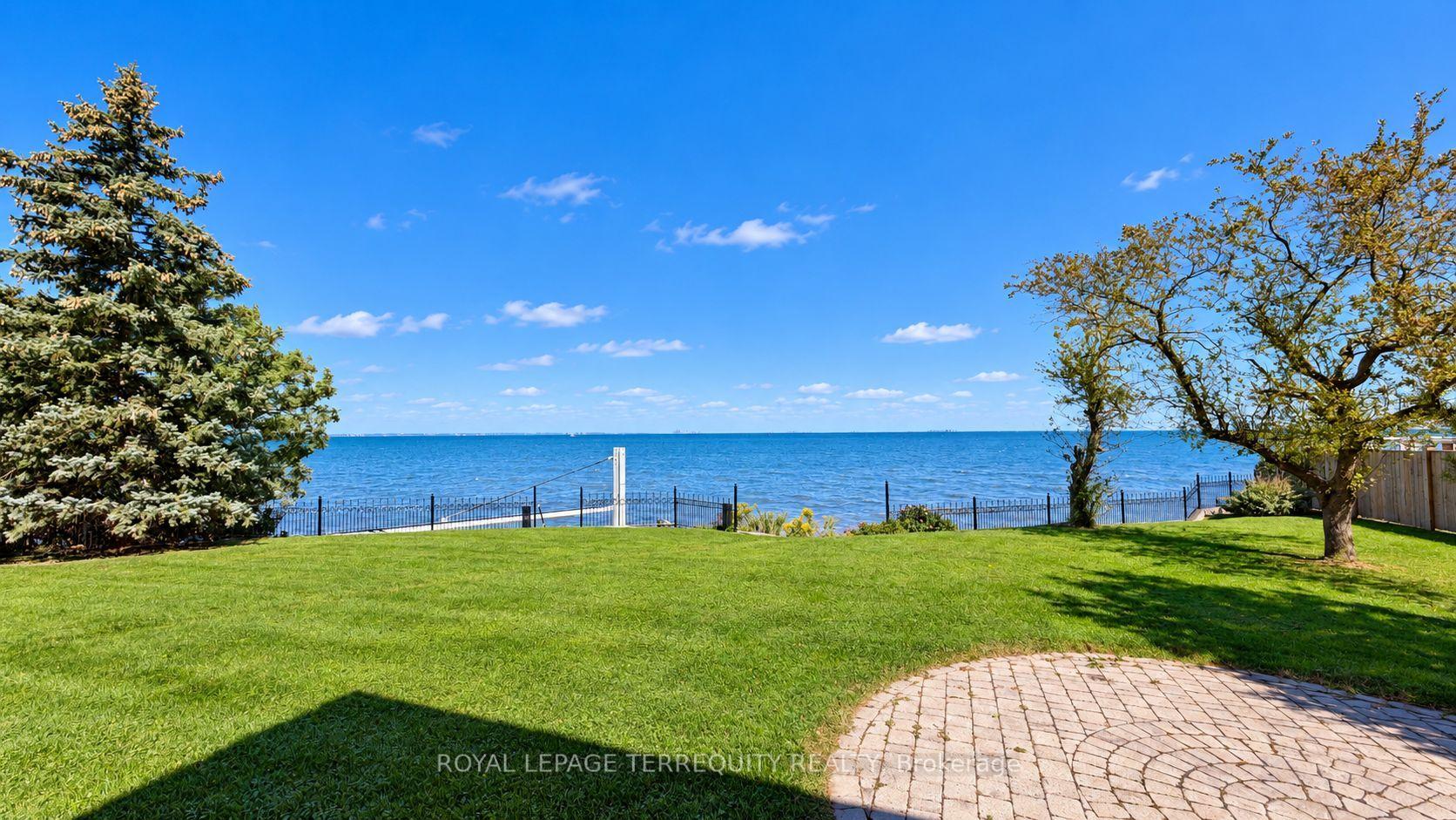Photo 28 of 410 Kerman Avenue, Grimsby, Grimsby Beach — HOMEH