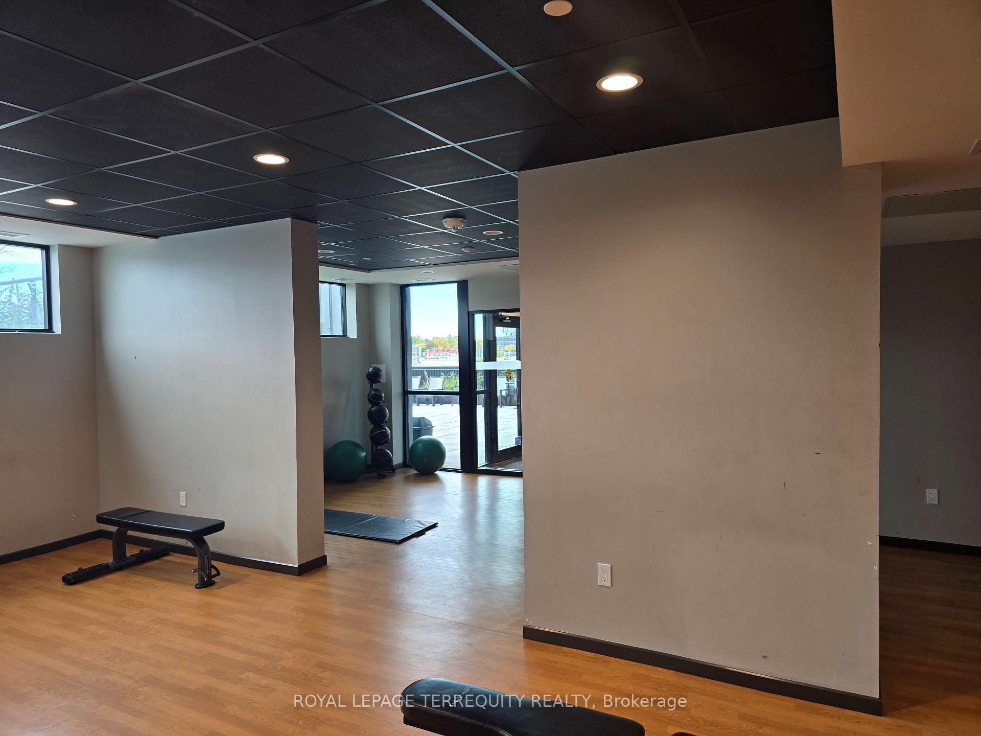 Photo 10 of Unit 2402, 108 Garment Street, Kitchener, Cherry Hill — HOMEH