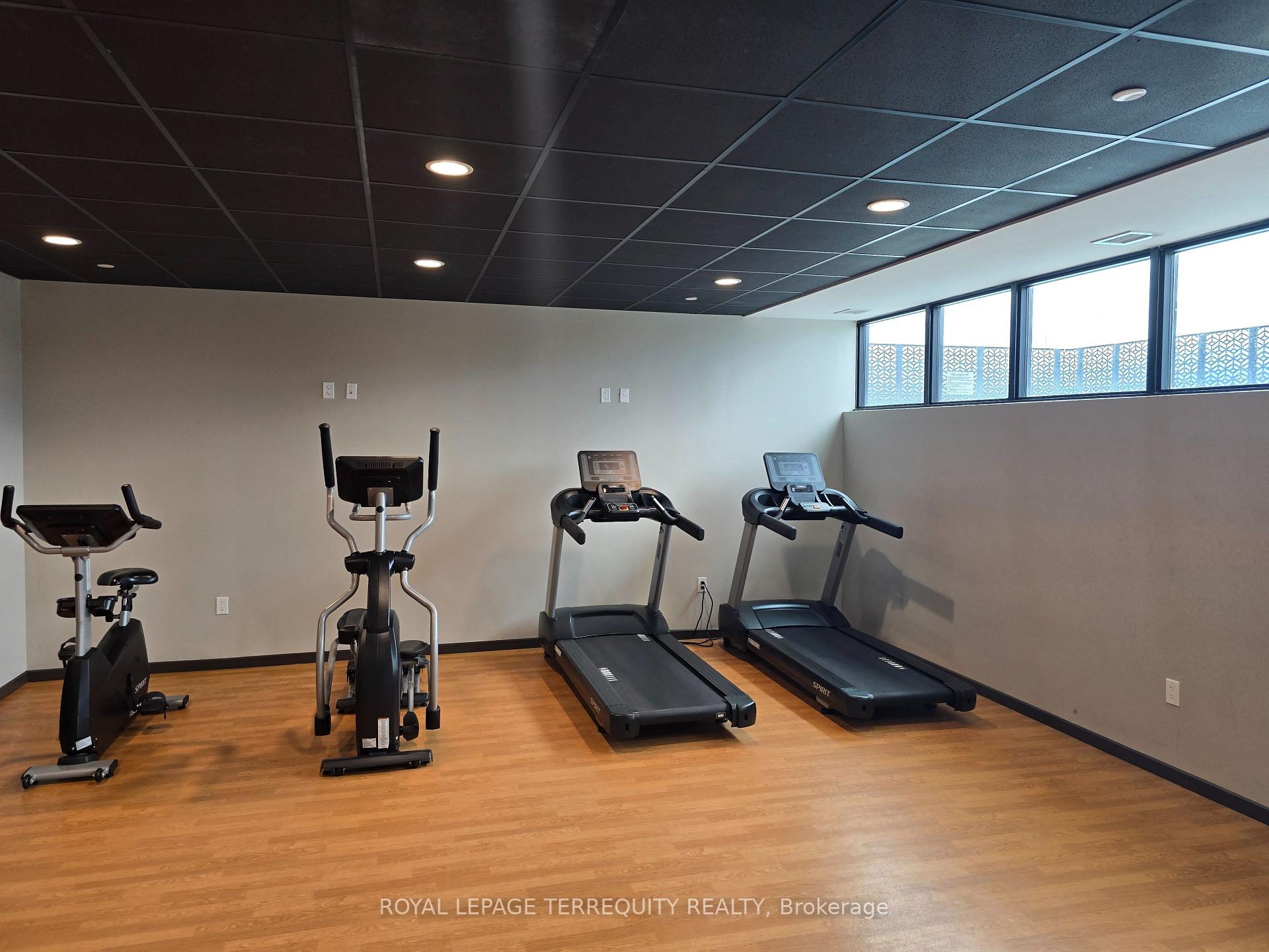 Photo 17 of Unit 2402, 108 Garment Street, Kitchener, Cherry Hill — HOMEH