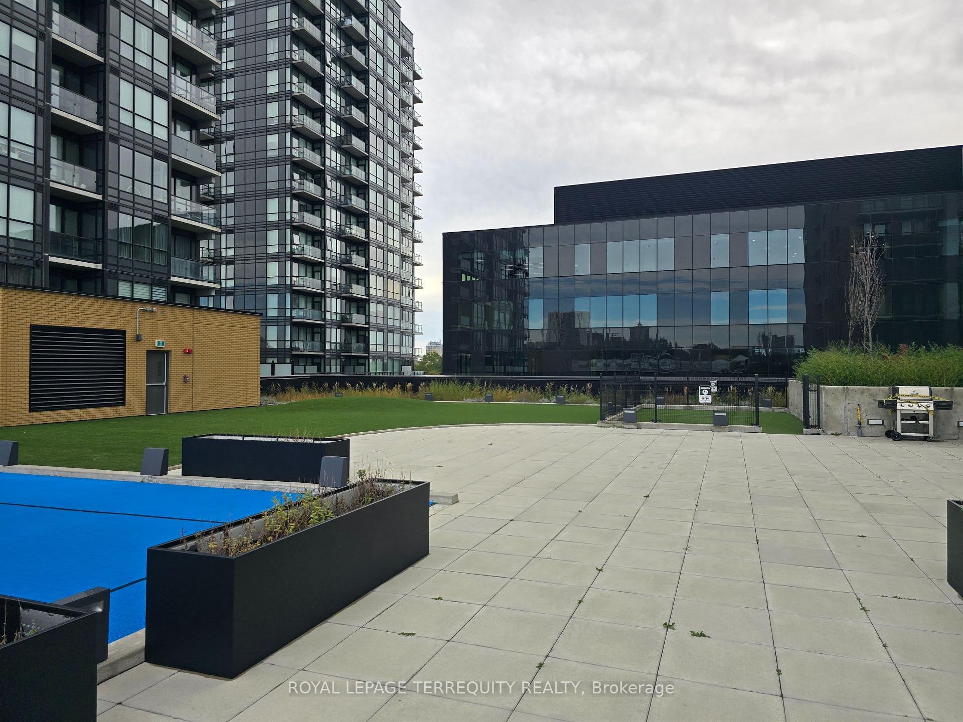 Photo 29 of Unit 2402, 108 Garment Street, Kitchener, Cherry Hill — HOMEH