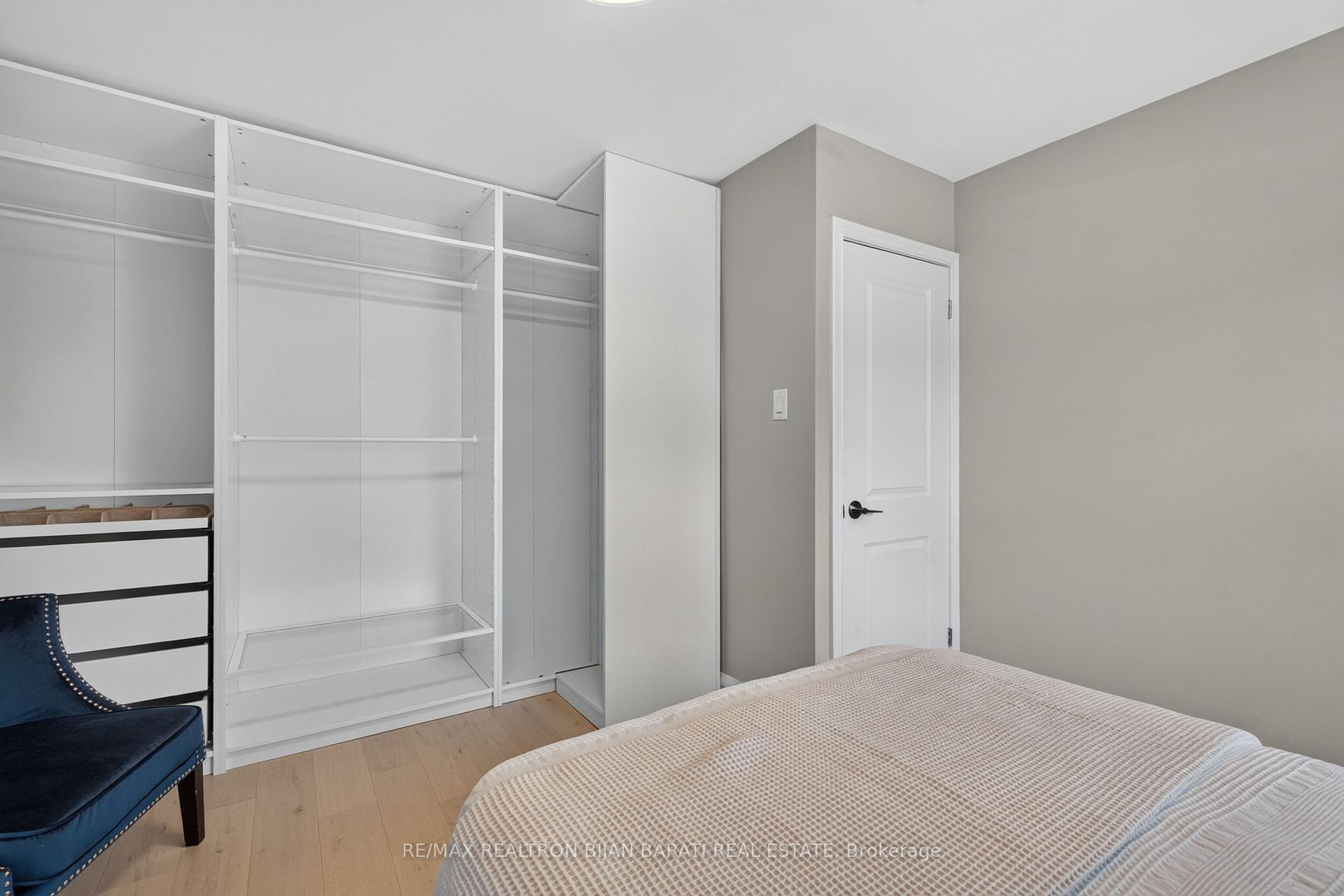Photo 27 of 42 Franklin Avenue, North York, Lansing-Westgate — HOMEH
