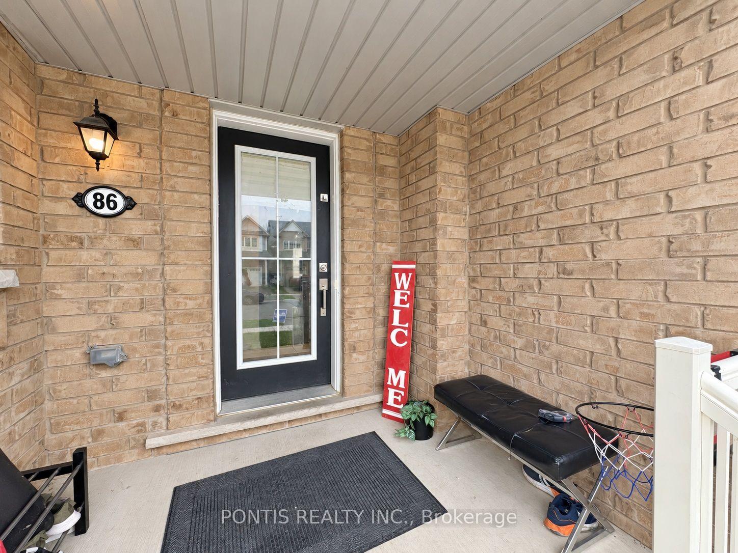Photo 5 of 86 Munro Circle, Brantford, Empire South — HOMEH