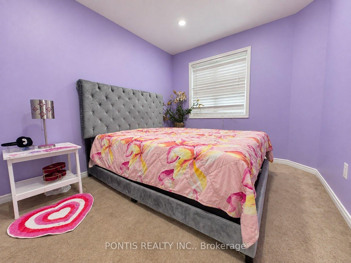 Photo 29 of 86 Munro Circle, Brantford, Empire South — HOMEH