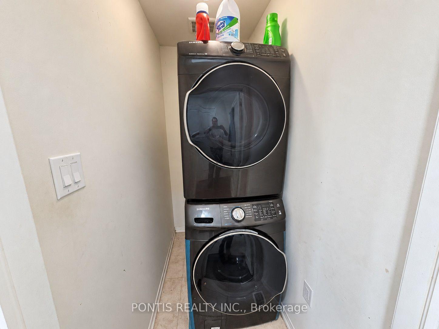 Photo 38 of 86 Munro Circle, Brantford, Empire South — HOMEH