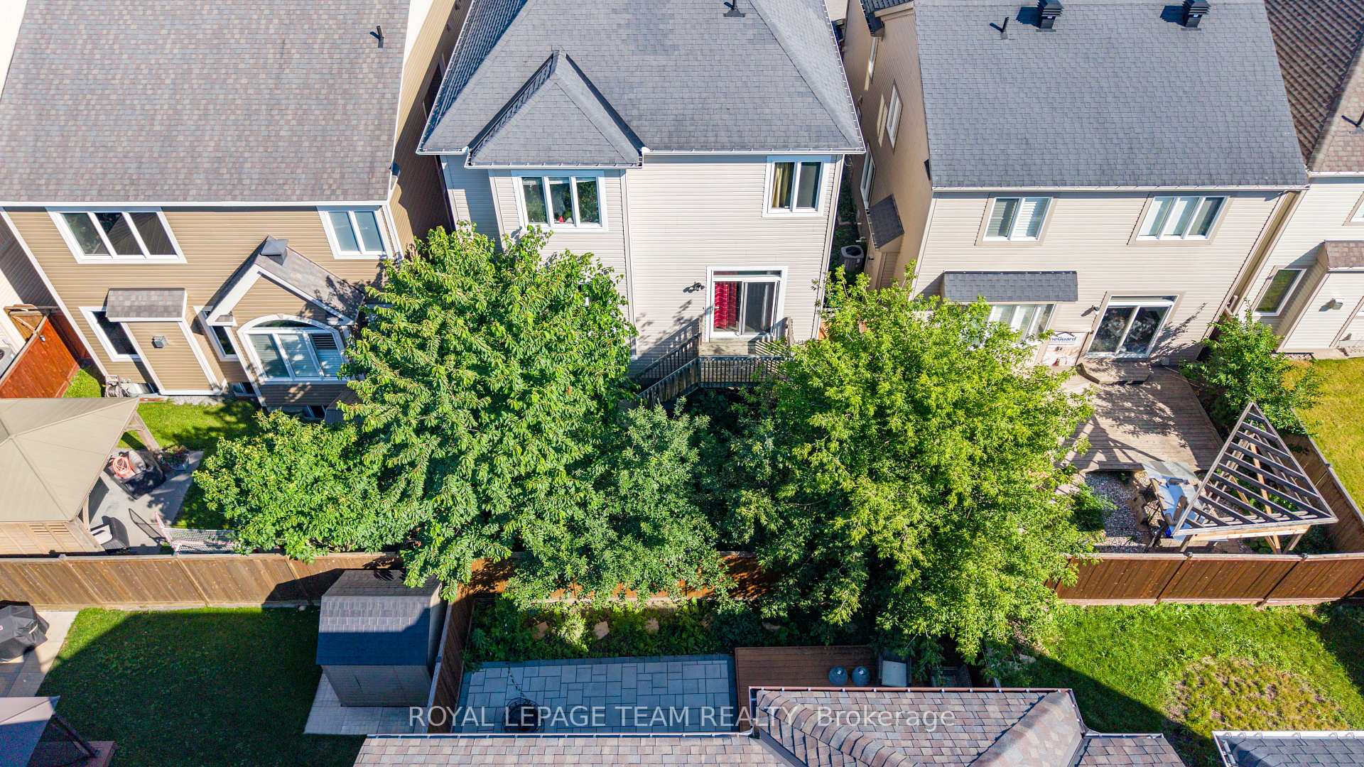 Photo 4 of 340 Gallantry Way, Ottawa, Stittsville (North) — HOMEH