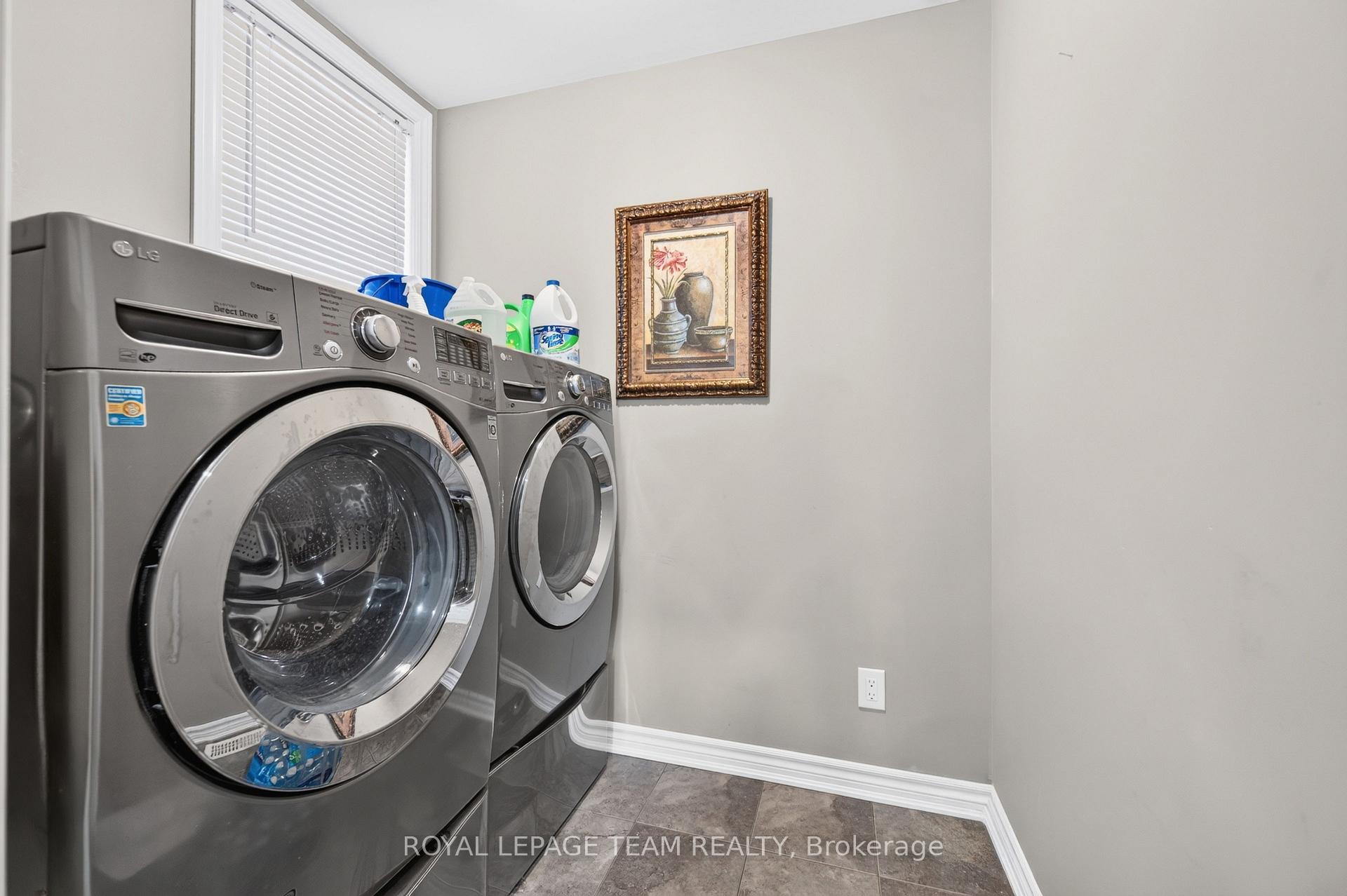 Photo 10 of 340 Gallantry Way, Ottawa, Stittsville (North) — HOMEH