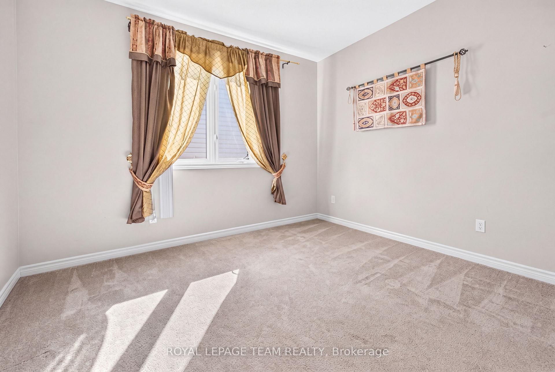 Photo 36 of 340 Gallantry Way, Ottawa, Stittsville (North) — HOMEH