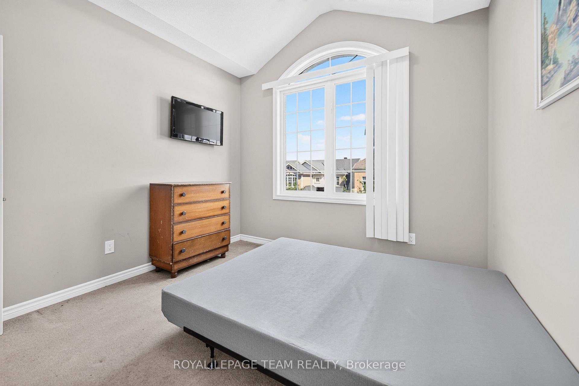 Photo 39 of 340 Gallantry Way, Ottawa, Stittsville (North) — HOMEH