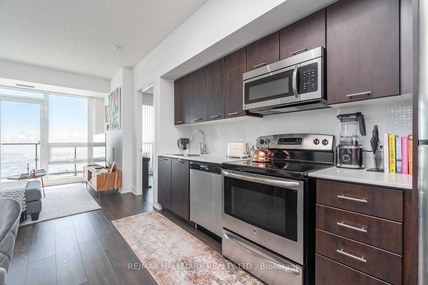 Photo 3 of Unit 3602, 2212 Lake Shore Boulevard, Etobicoke, Mimico — HOMEH