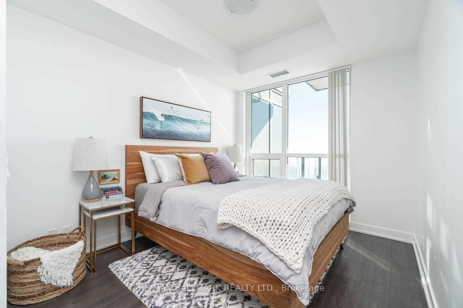Photo 6 of Unit 3602, 2212 Lake Shore Boulevard, Etobicoke, Mimico — HOMEH