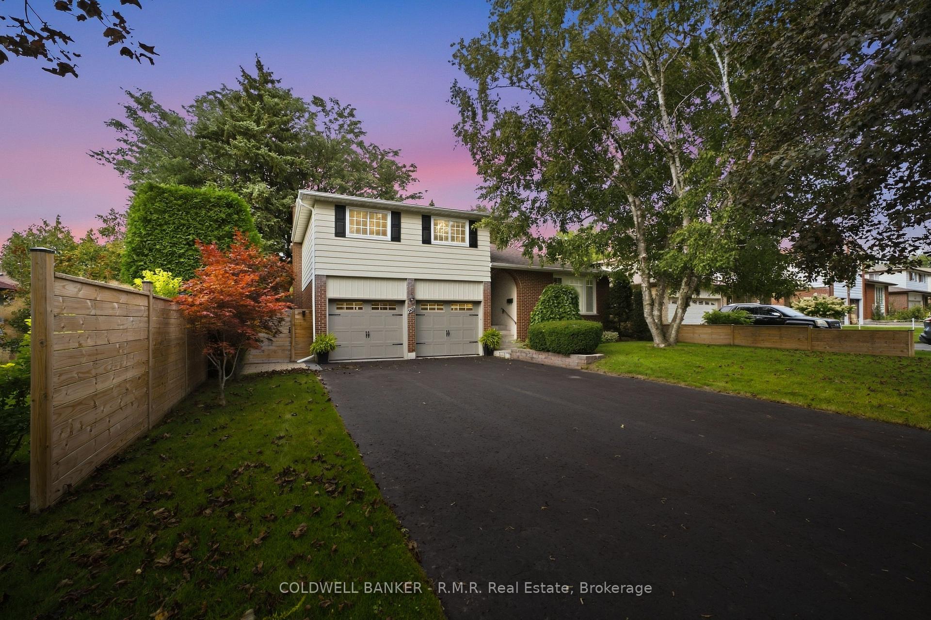 Front of 946 Beaufort Court