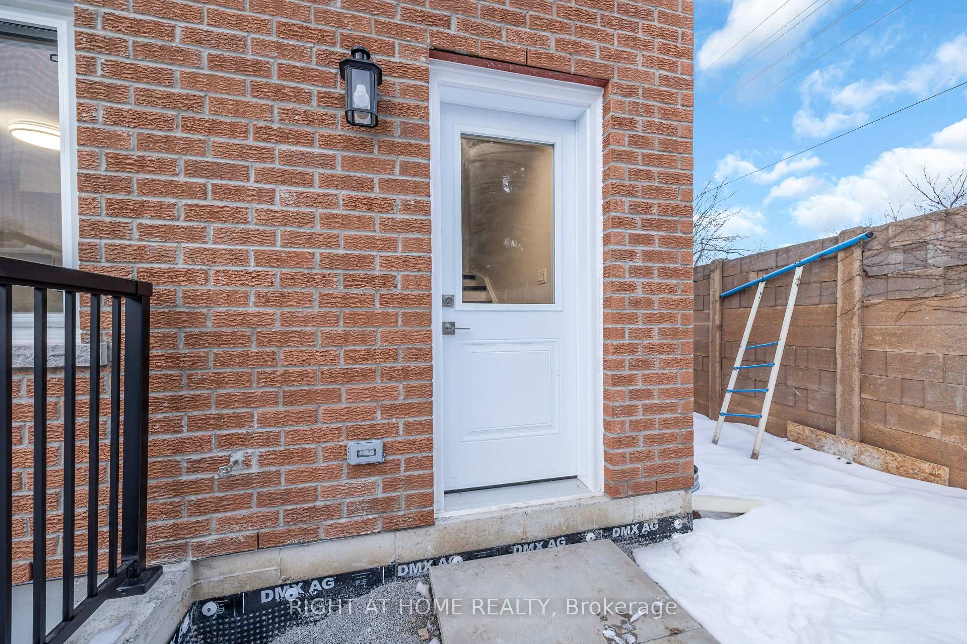 Photo 3 of Unit B, 23 Kirkham Drive, Ajax, Central West — HOMEH