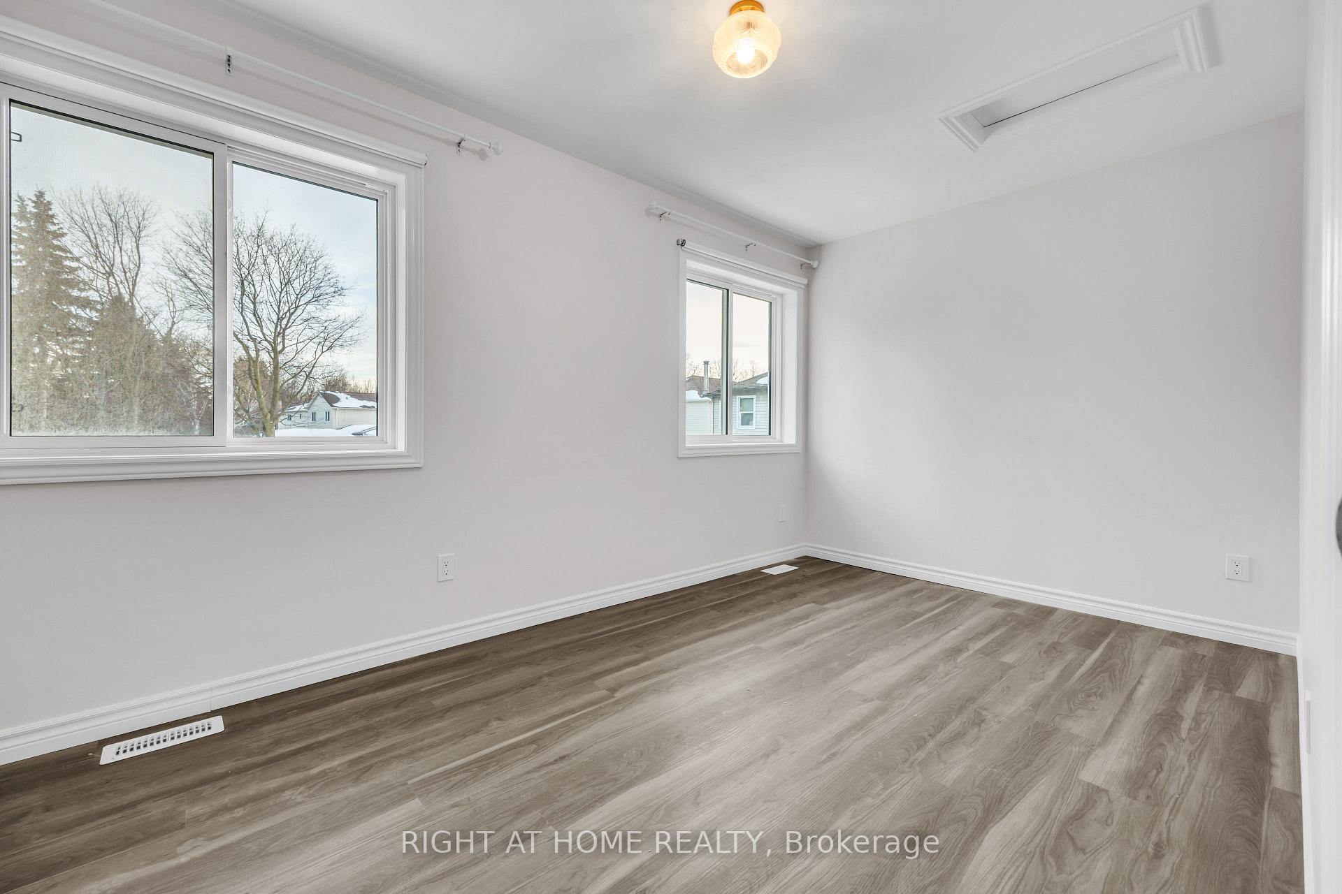 Photo 14 of Unit B, 23 Kirkham Drive, Ajax, Central West — HOMEH