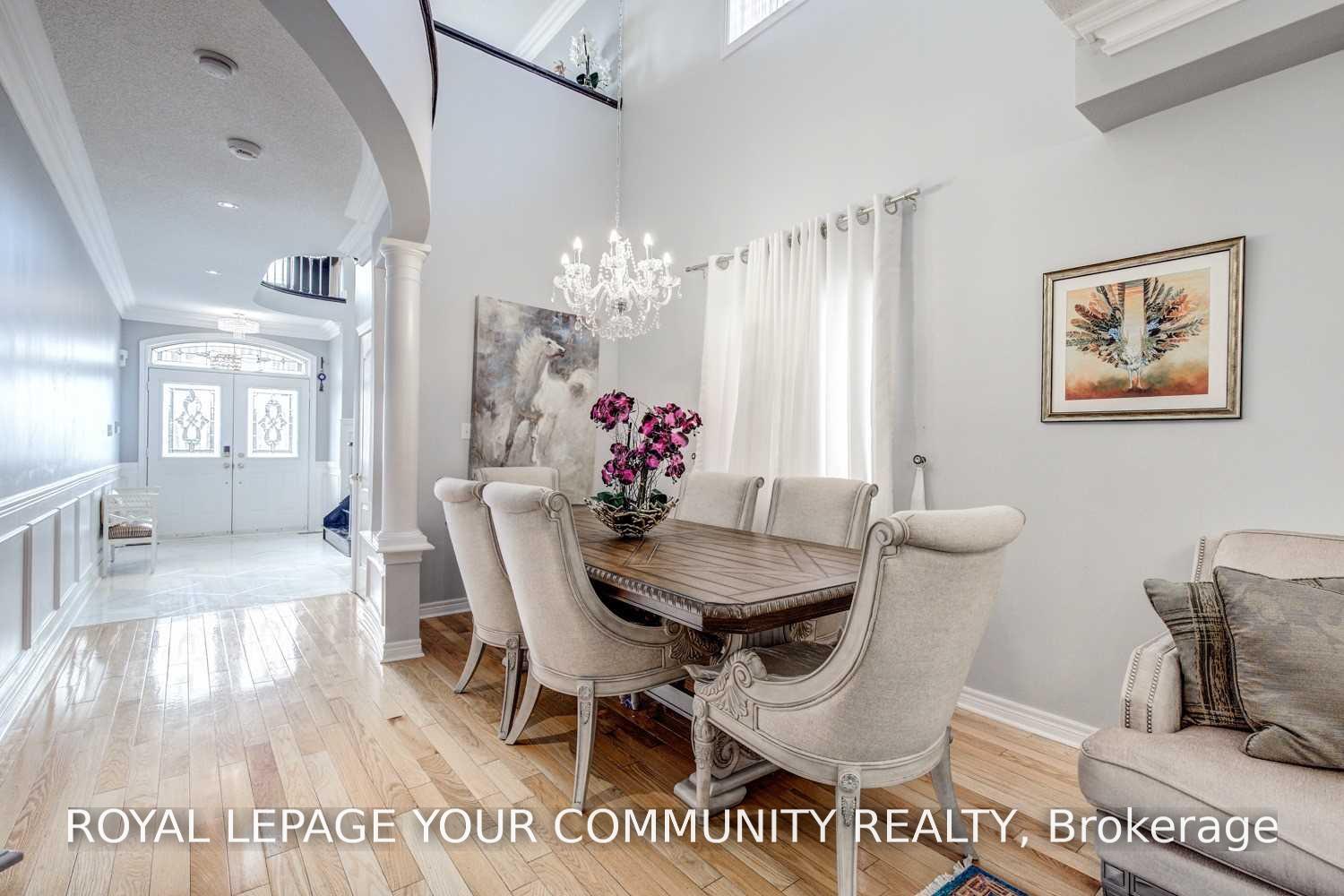 Photo 9 of 134 Greenview Circle, Vaughan, Rural Vaughan — HOMEH