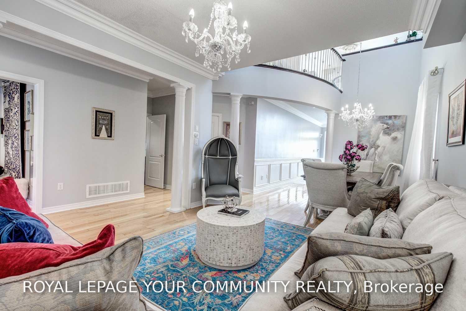 Photo 13 of 134 Greenview Circle, Vaughan, Rural Vaughan — HOMEH