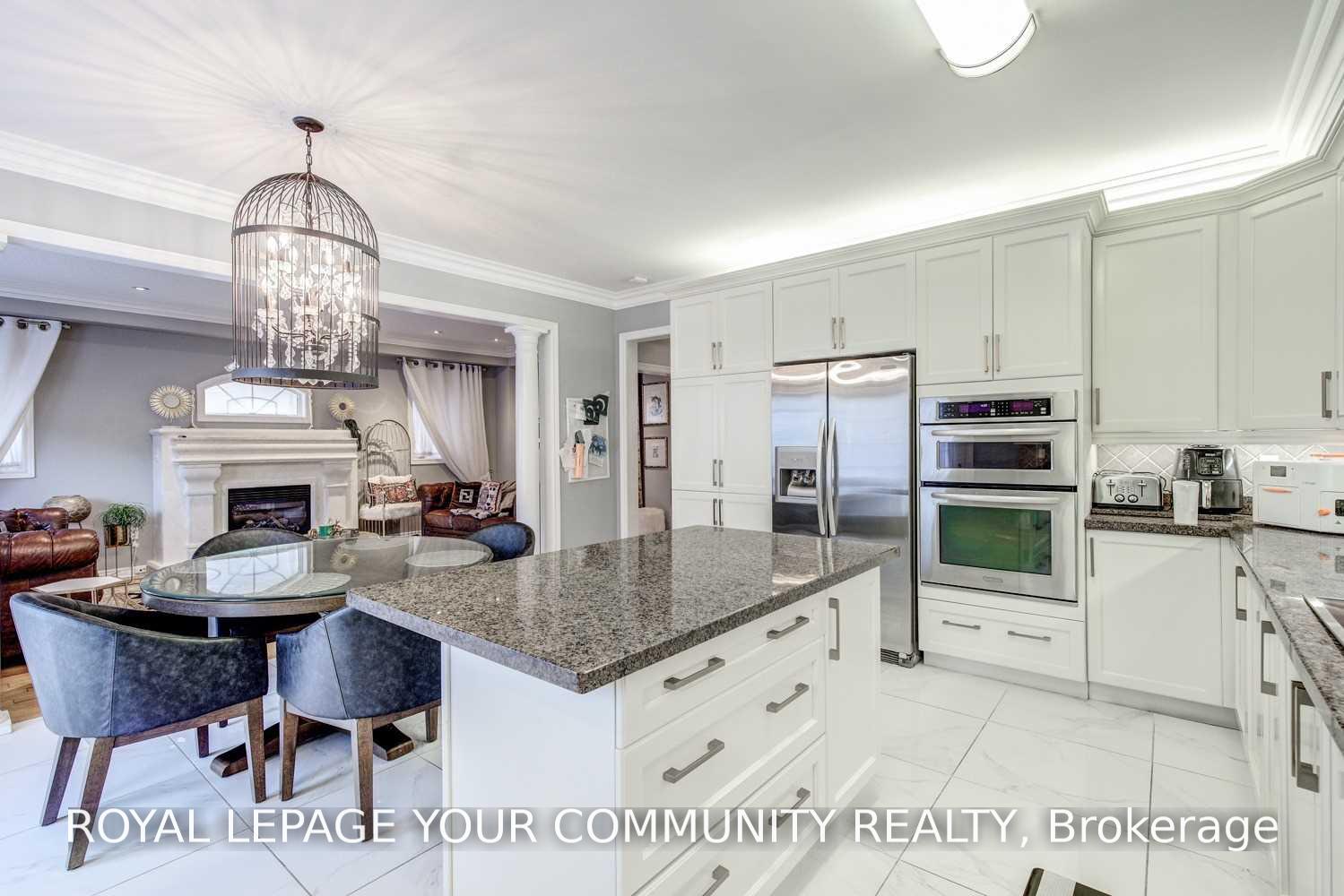 Photo 23 of 134 Greenview Circle, Vaughan, Rural Vaughan — HOMEH