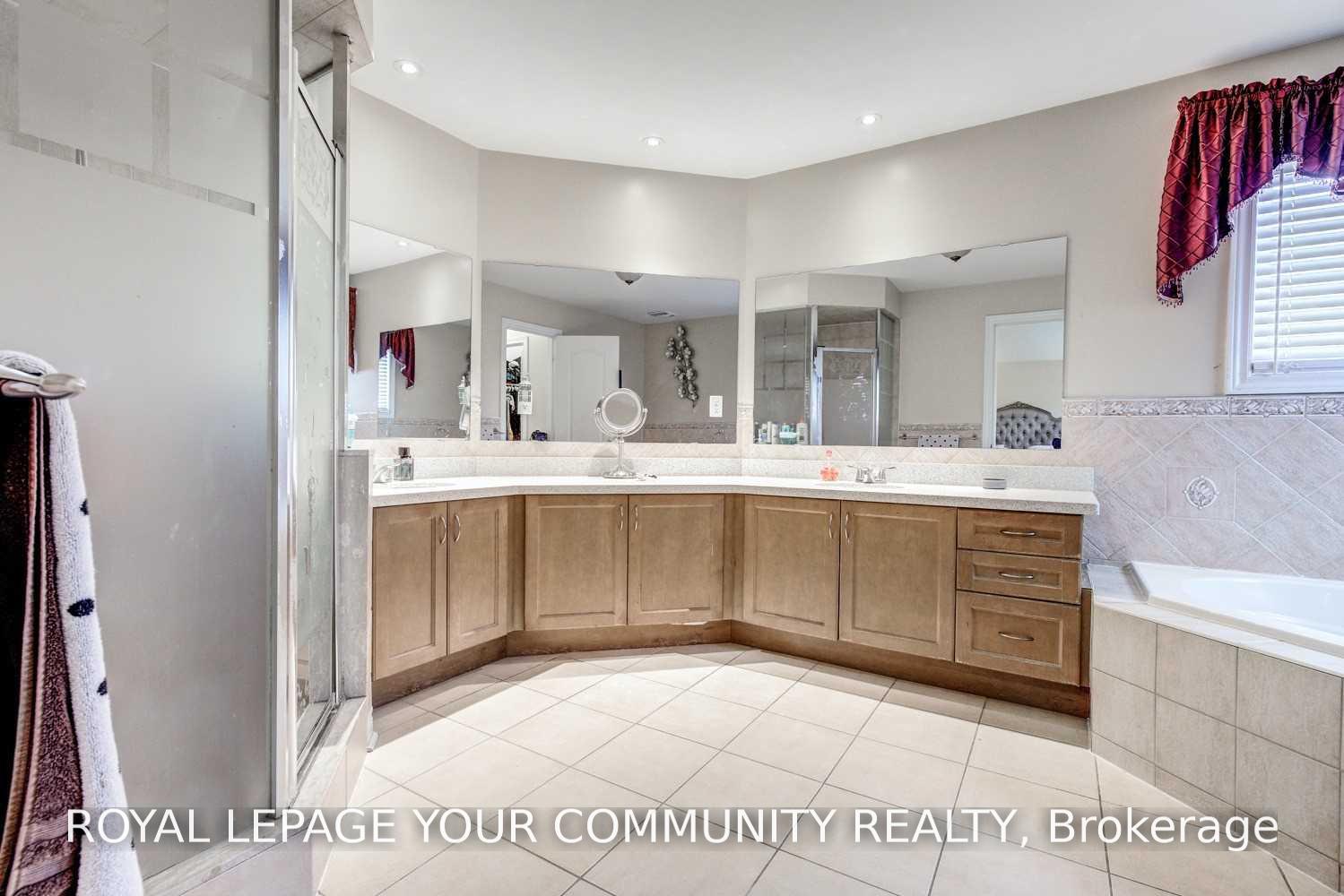 Photo 29 of 134 Greenview Circle, Vaughan, Rural Vaughan — HOMEH