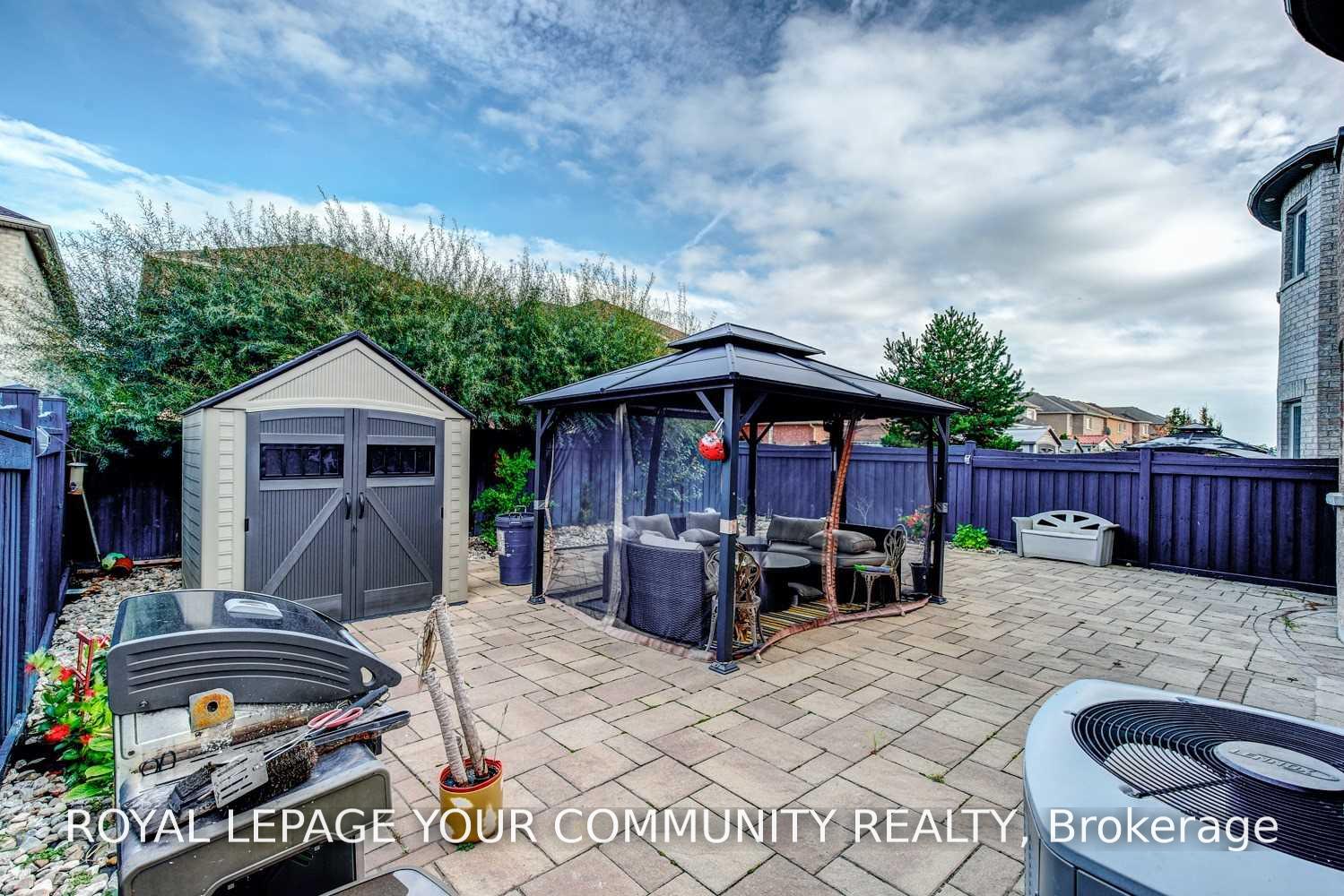 Photo 36 of 134 Greenview Circle, Vaughan, Rural Vaughan — HOMEH