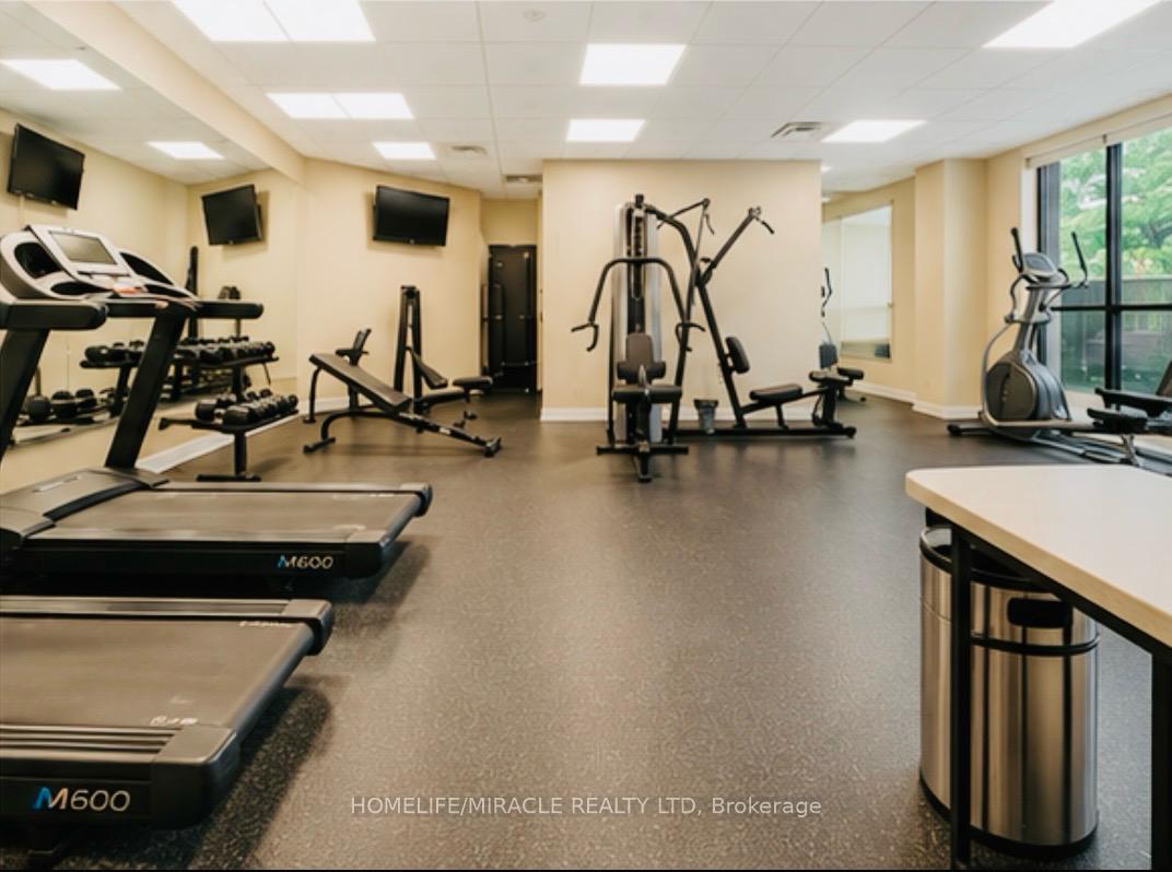 Photo 5 of Unit 1512, 840 Queens Plate Drive, Etobicoke, West Humber-Clairville — HOMEH