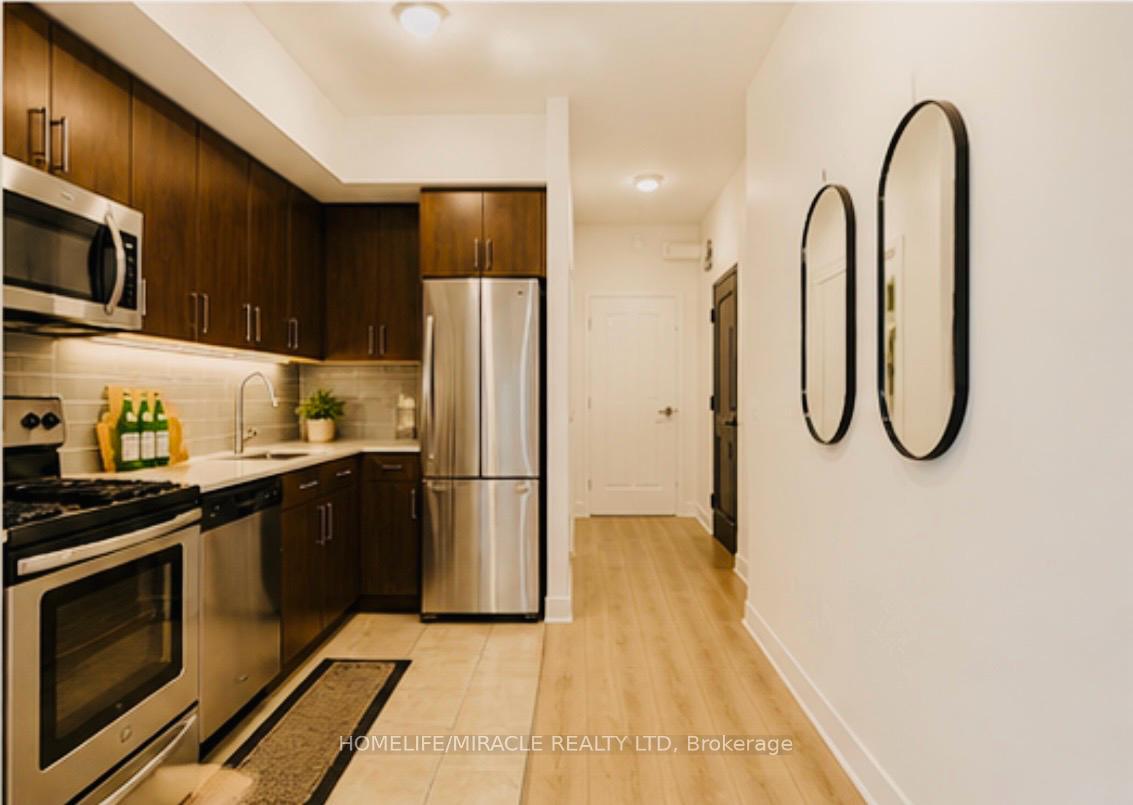 Photo 10 of Unit 1512, 840 Queens Plate Drive, Etobicoke, West Humber-Clairville — HOMEH
