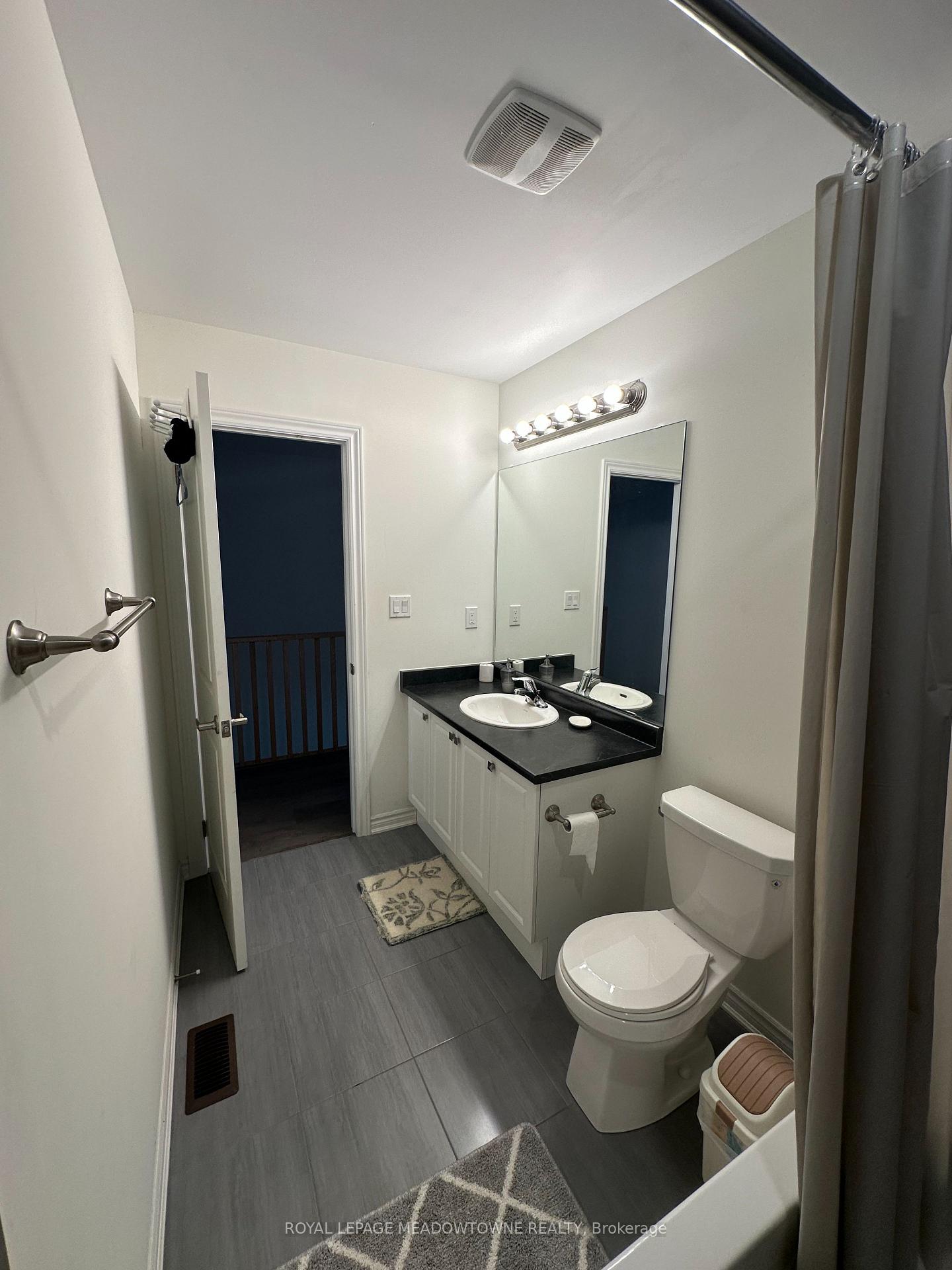 Photo 30 of 130 Sapphire Way, Thorold, Rolling Meadows — HOMEH
