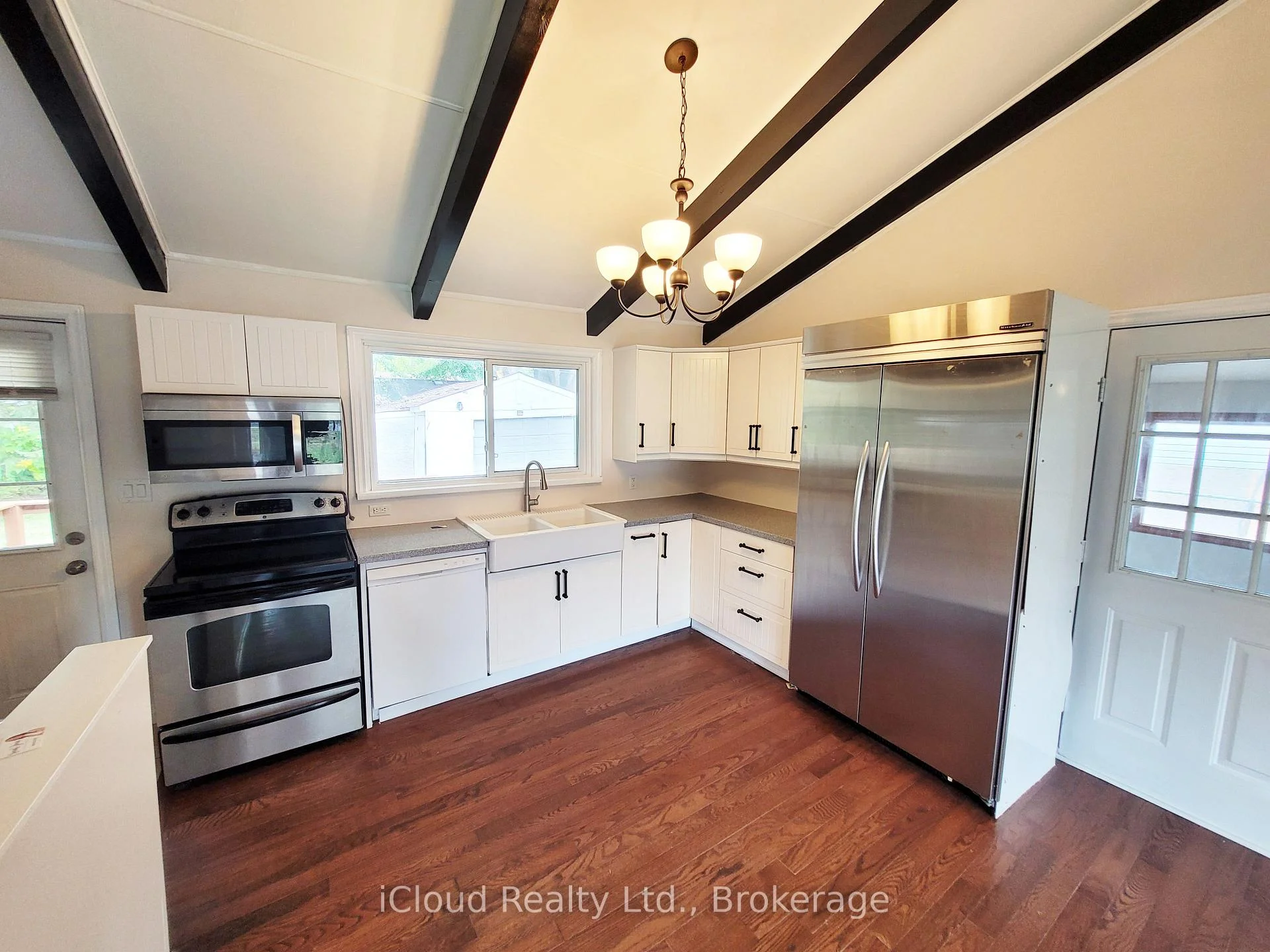 Photo of 172 Silas Boulevard