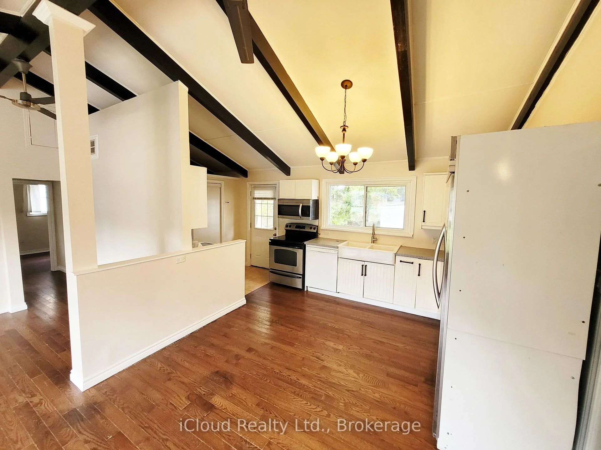 Photo 23 of 172 Silas Boulevard, Georgina, Keswick North — HOMEH