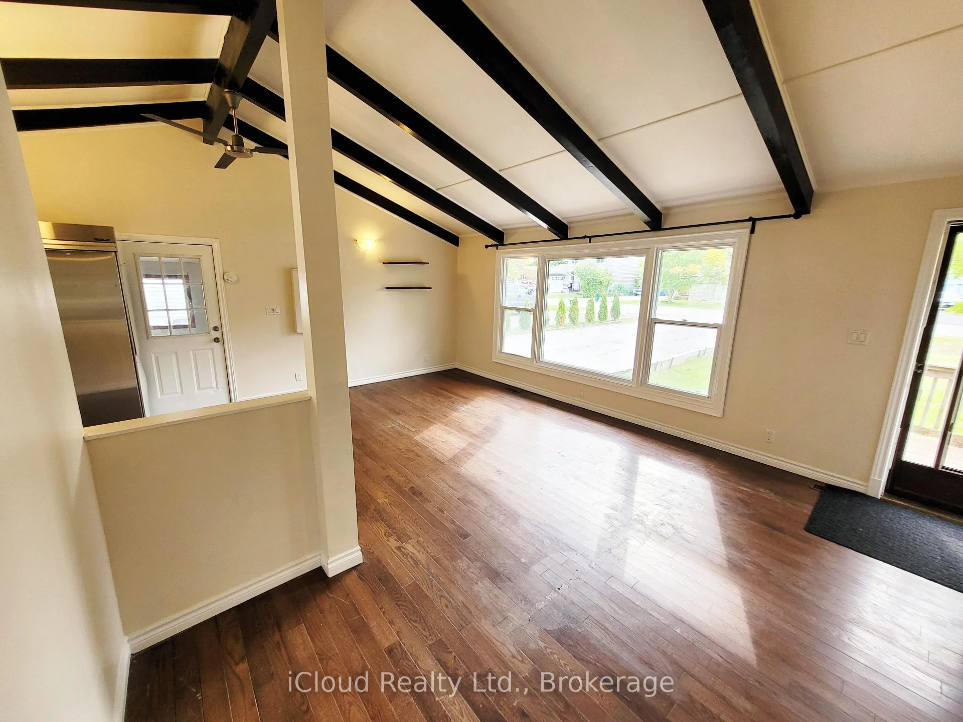 Photo 44 of 172 Silas Boulevard, Georgina, Keswick North — HOMEH