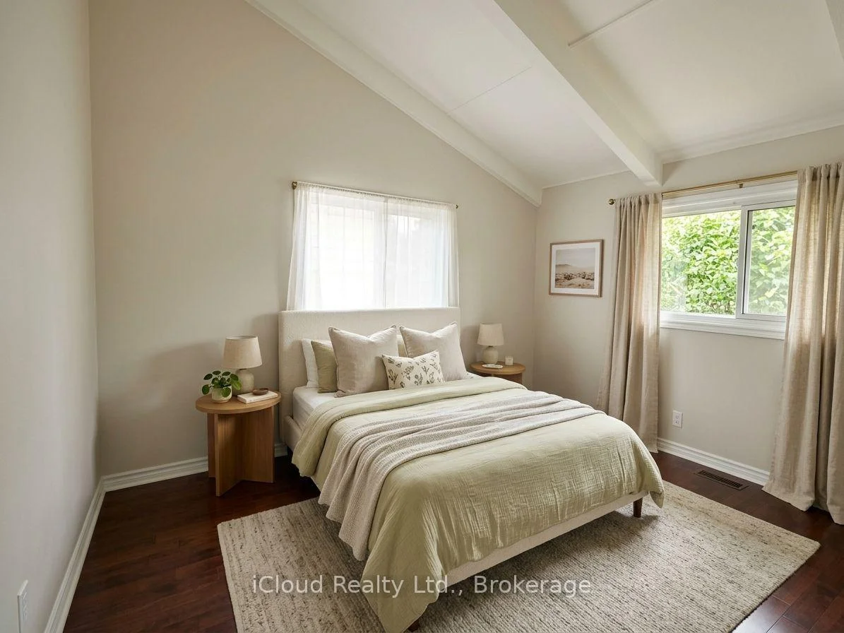 Photo 13 of 172 Silas Boulevard, Georgina, Keswick North — HOMEH