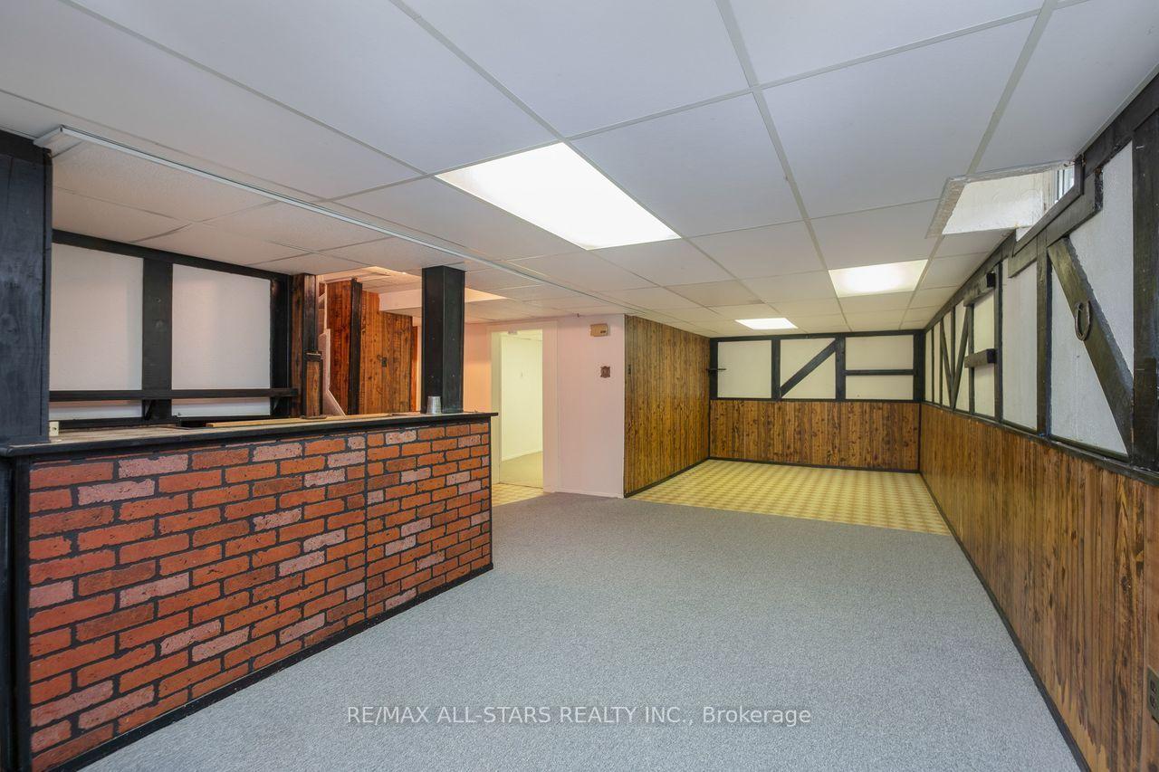 Photo 17 of 10 Colette Drive, Whitby, Downtown Whitby — HOMEH
