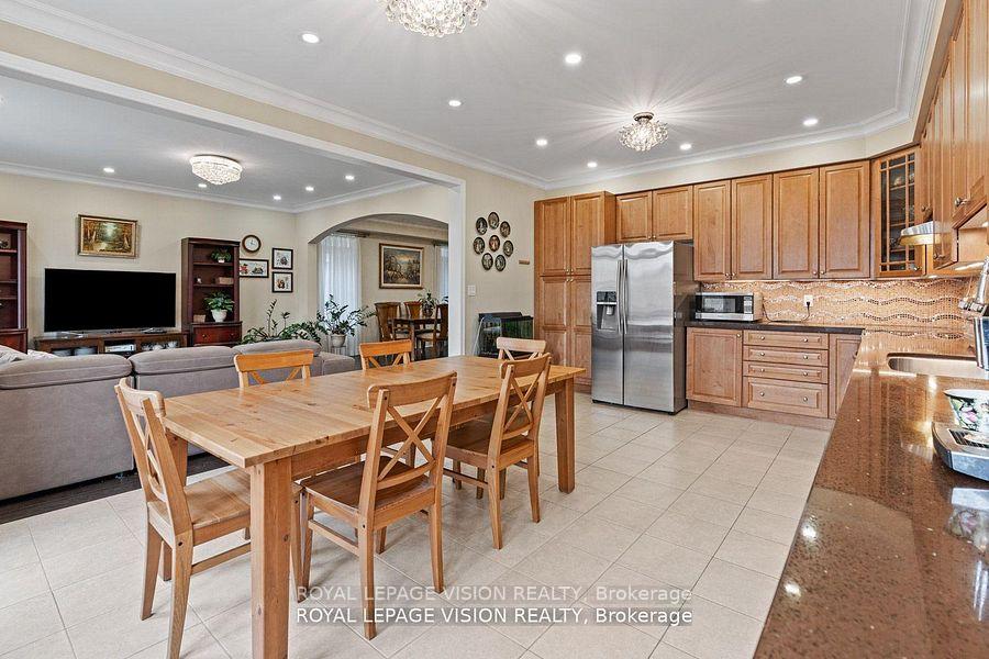 Photo 18 of 41 Treetops Boulevard, New Tecumseth, Alliston — HOMEH
