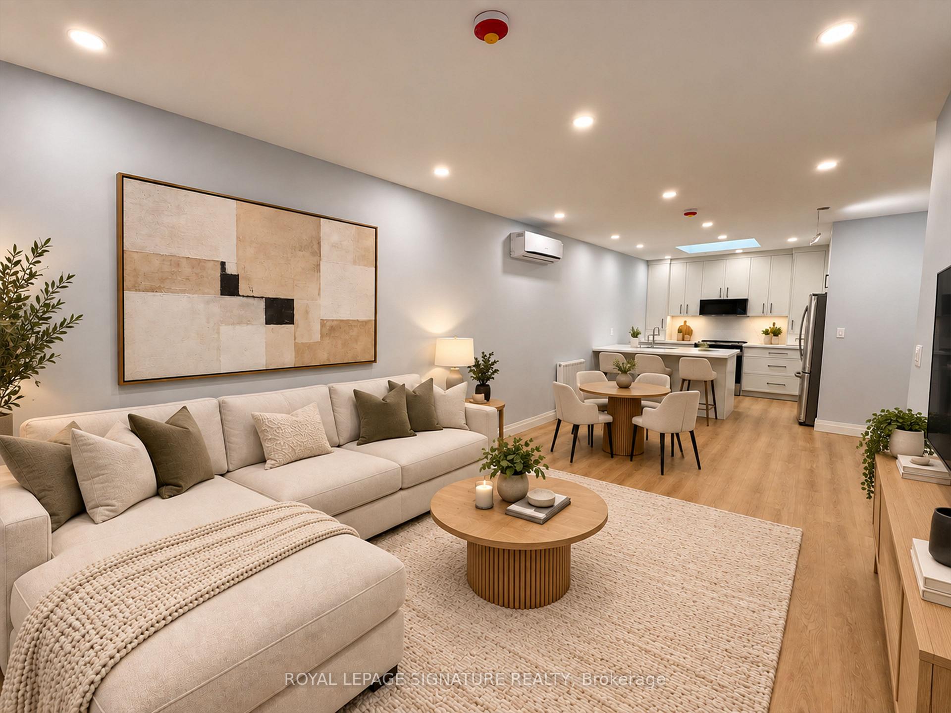 Photo 6 of Unit 1, 1727A Bayview Avenue, Toronto, Leaside — HOMEH