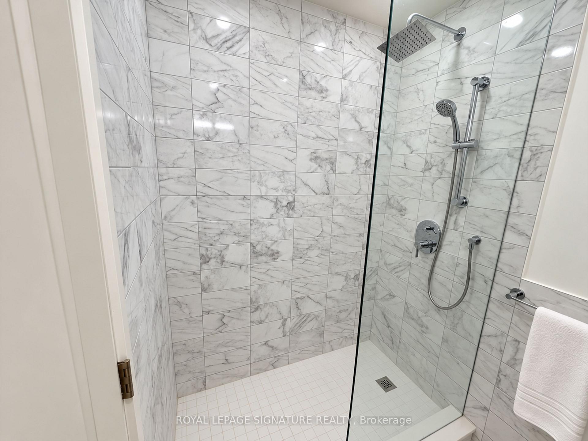 Photo 12 of Unit 1, 1727A Bayview Avenue, Toronto, Leaside — HOMEH