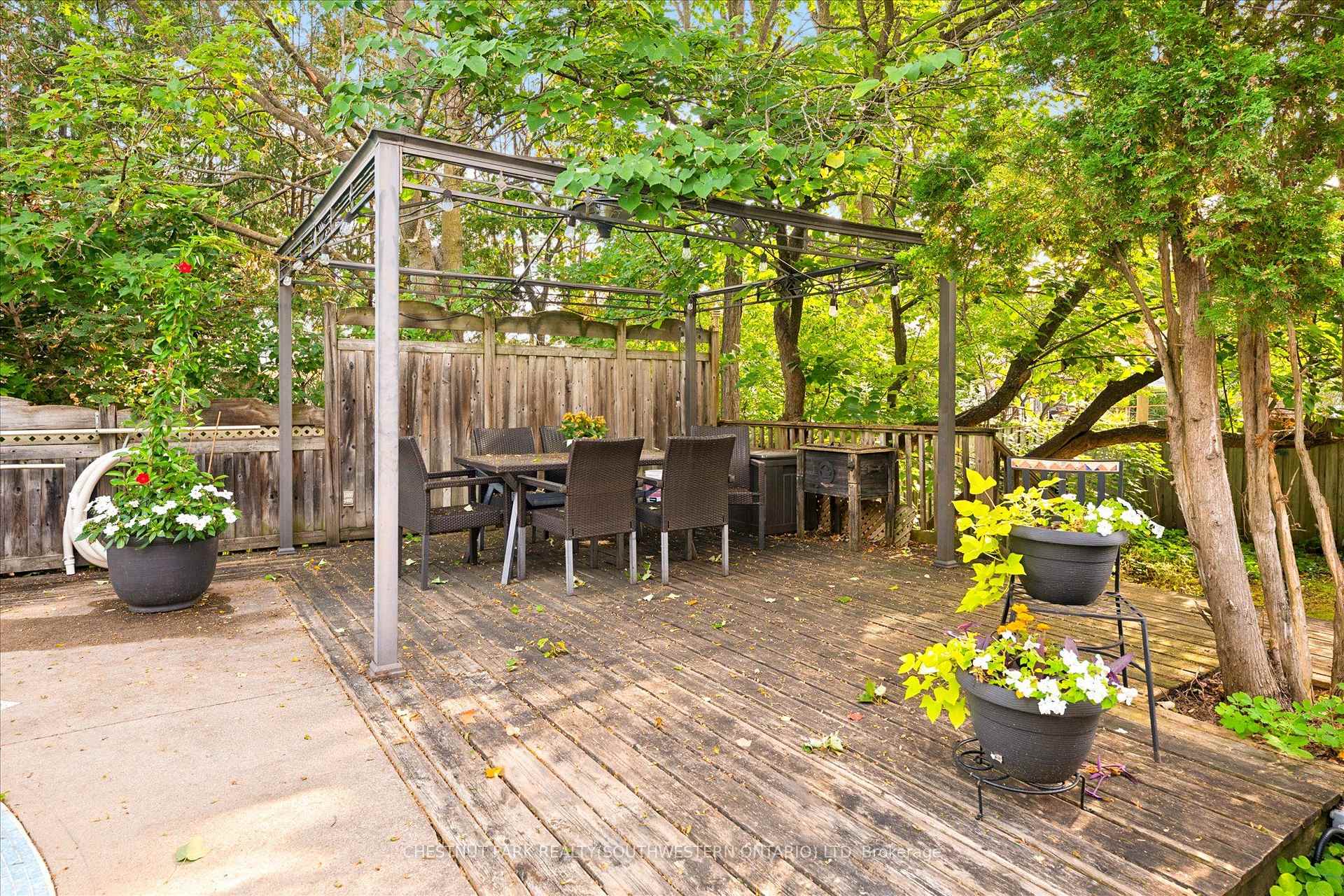 Photo 37 of 75 Lyon Avenue, Guelph, Exhibition Park — HOMEH