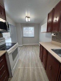 Photo 5 of 34 Argyle Road, Barrie, Sunnidale — HOMEH