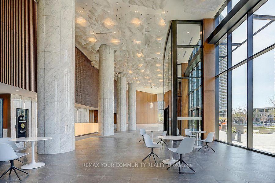 Photo 5 of Unit 2015, 18 Esther Shrine Boulevard, North York, Bayview Village — HOMEH