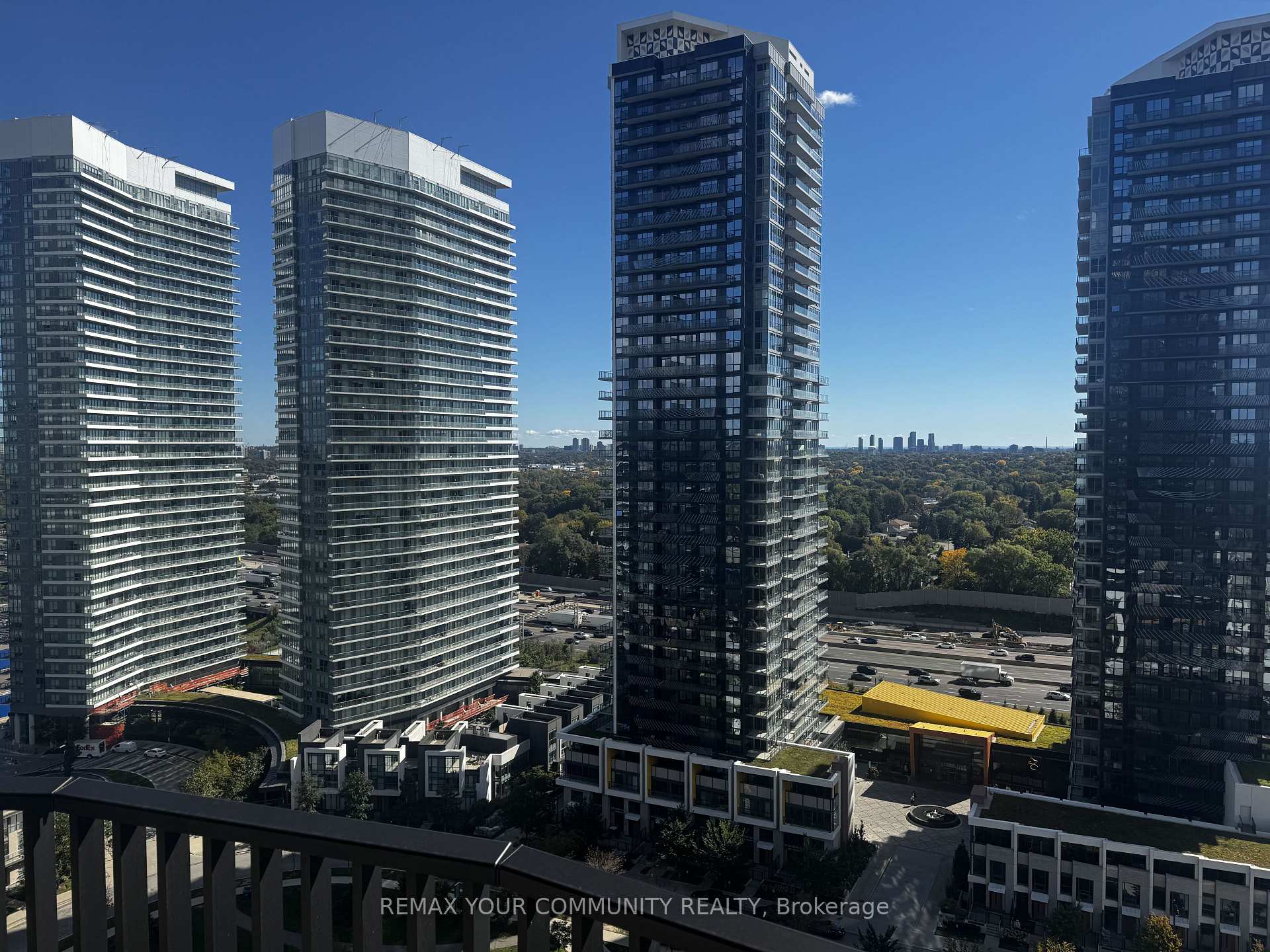 Photo 29 of Unit 2015, 18 Esther Shrine Boulevard, North York, Bayview Village — HOMEH