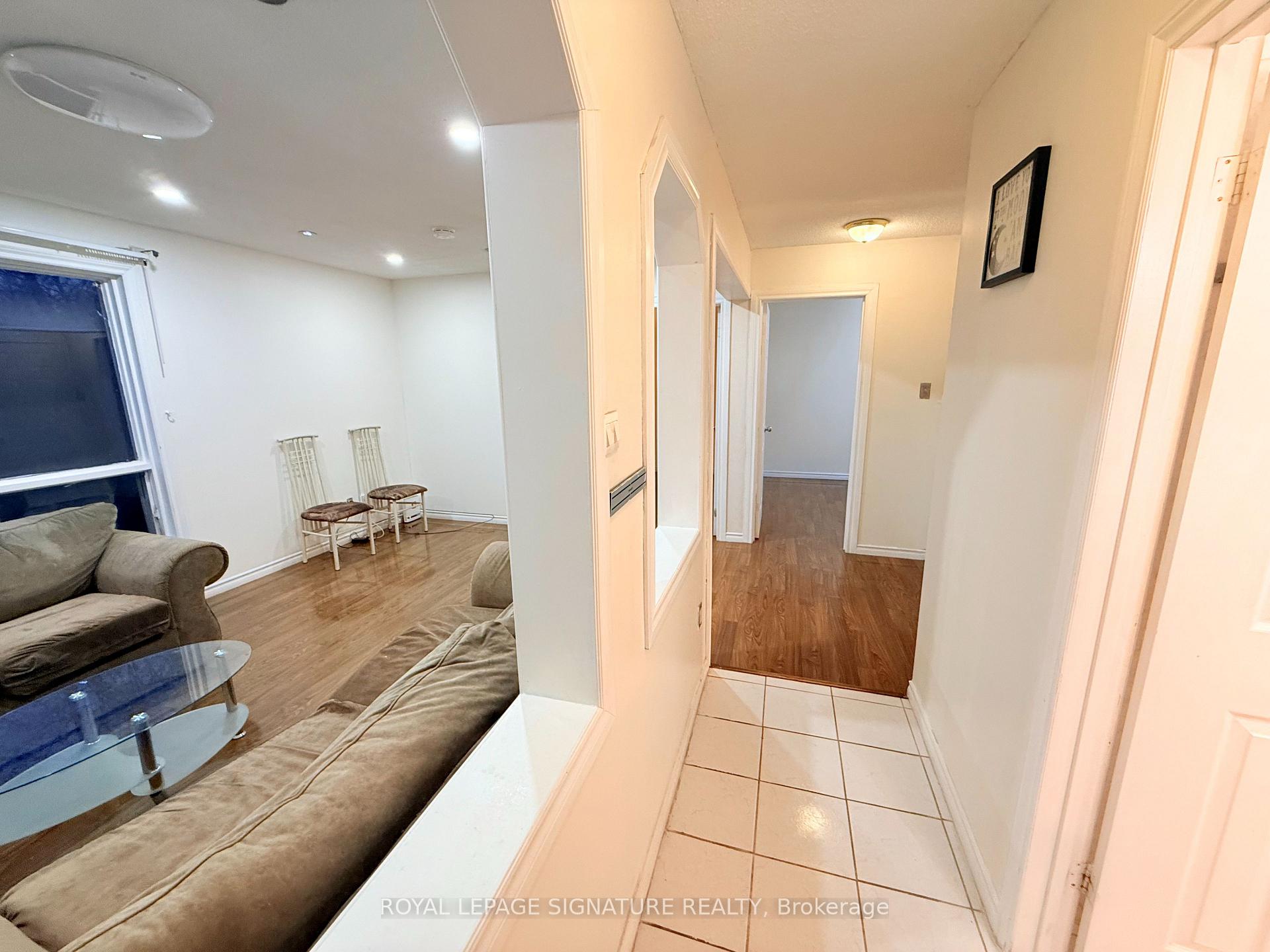 Photo 20 of 32 Madison Street, Brampton, Central Park — HOMEH