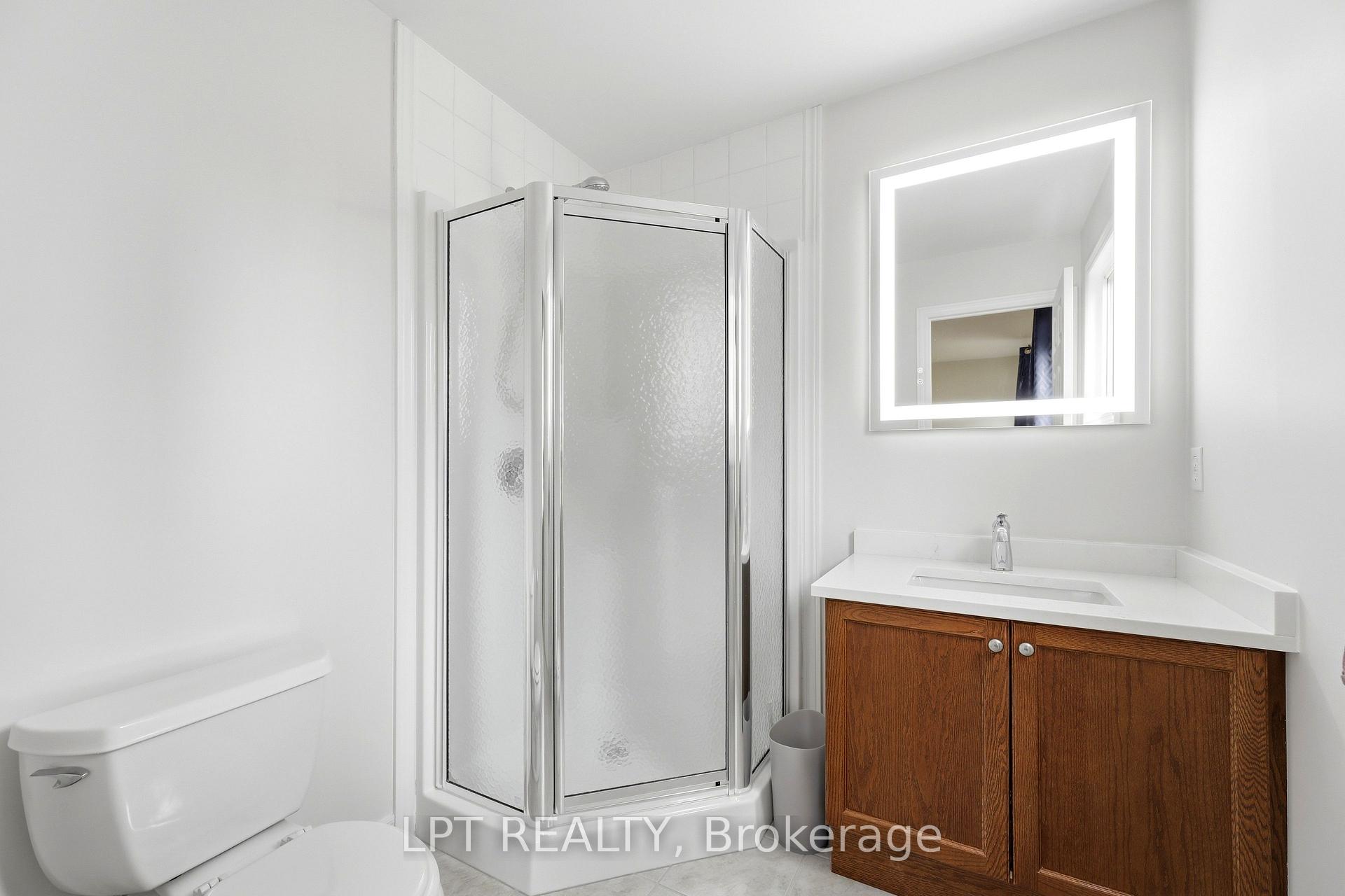 Photo 28 of 903 Bradshaw Crescent, London, North C — HOMEH