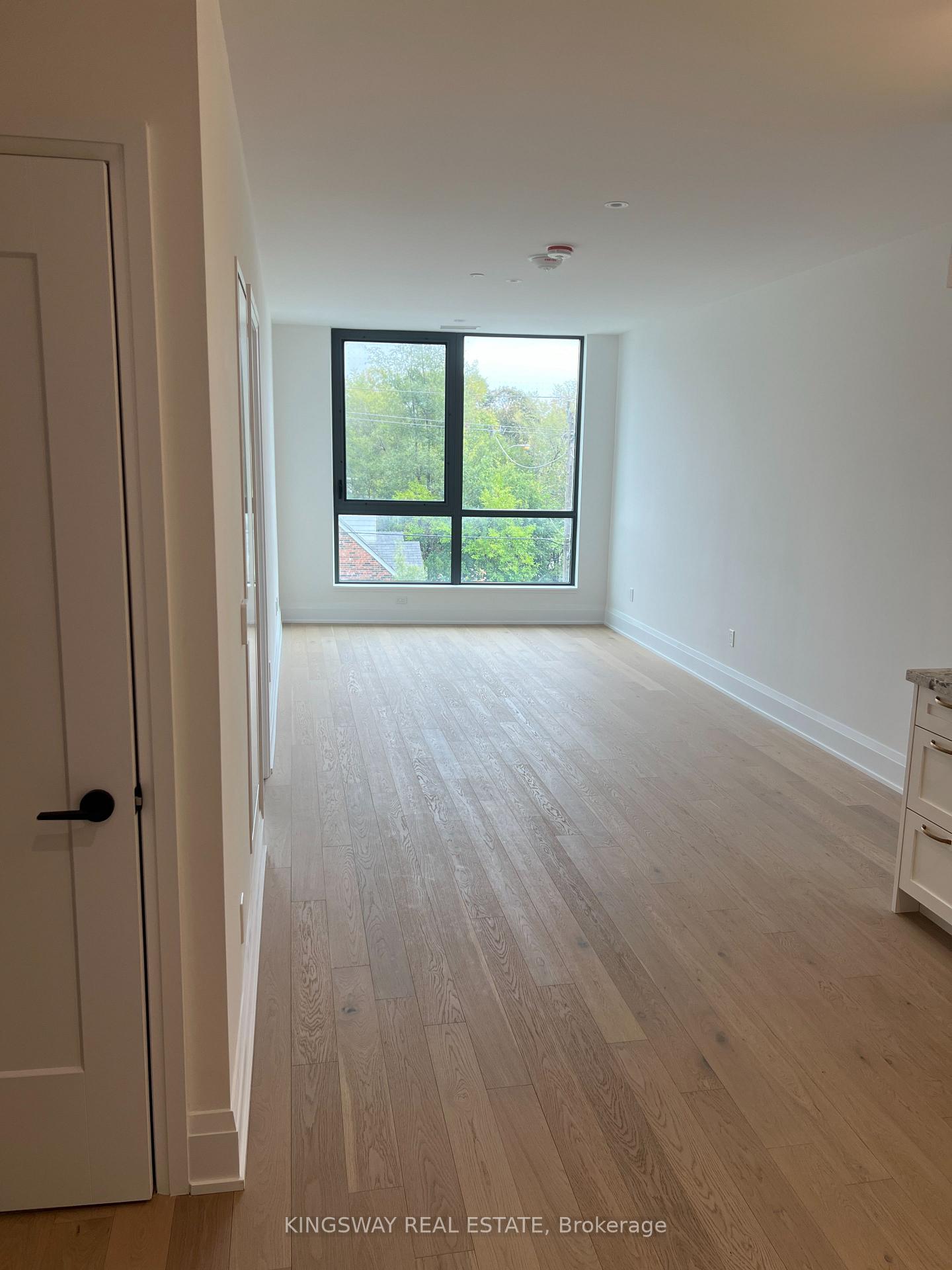 Photo 11 of Unit 218, 2788 Bathurst Street, Toronto, Bedford Park-Nortown — HOMEH