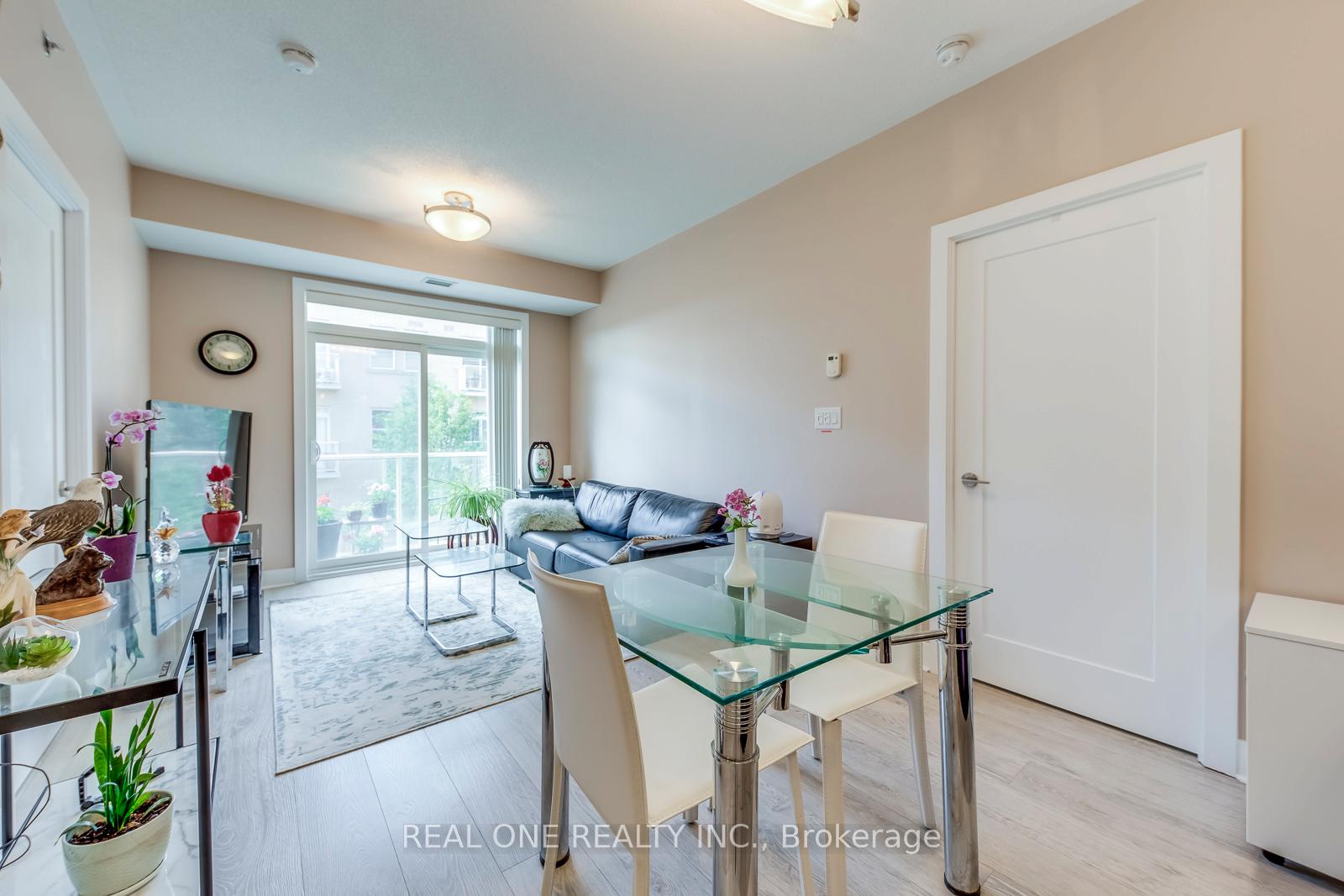 Photo 6 of Unit 339, 28 Prince Regent Street, Markham, Cathedraltown — HOMEH