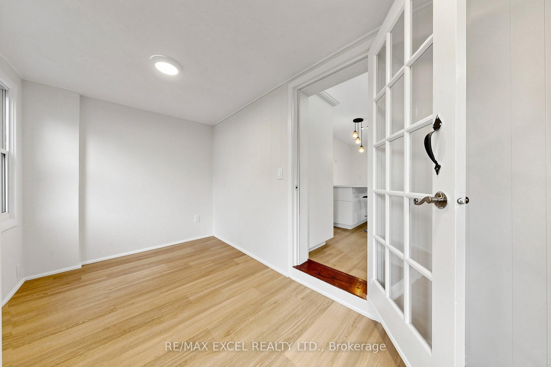 Photo 14 of Unit Main, 259 Victoria Avenue N, Hamilton, Landsdale — HOMEH
