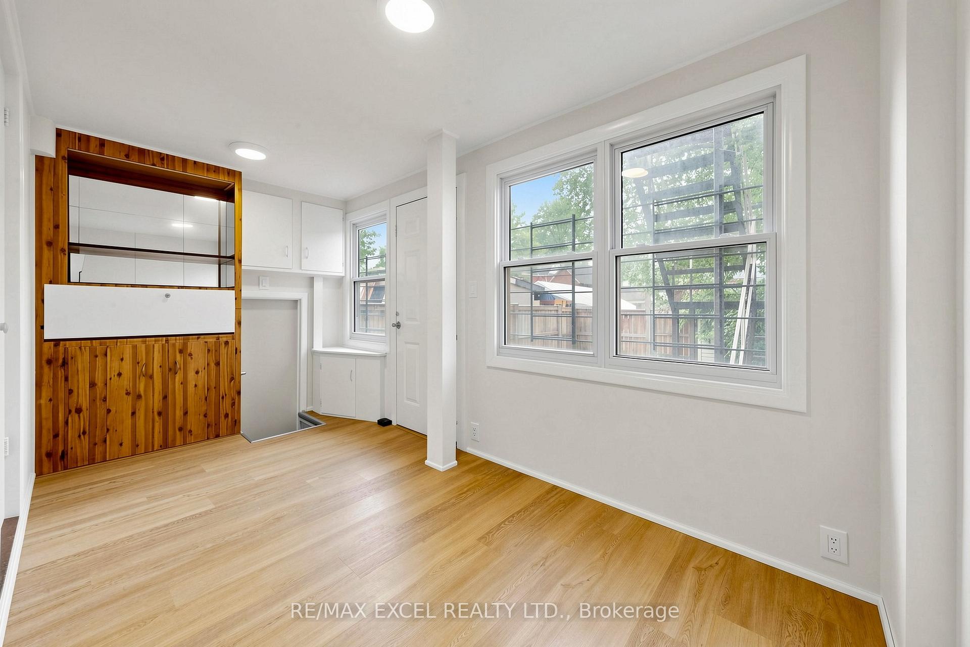 Photo 15 of Unit Main, 259 Victoria Avenue N, Hamilton, Landsdale — HOMEH