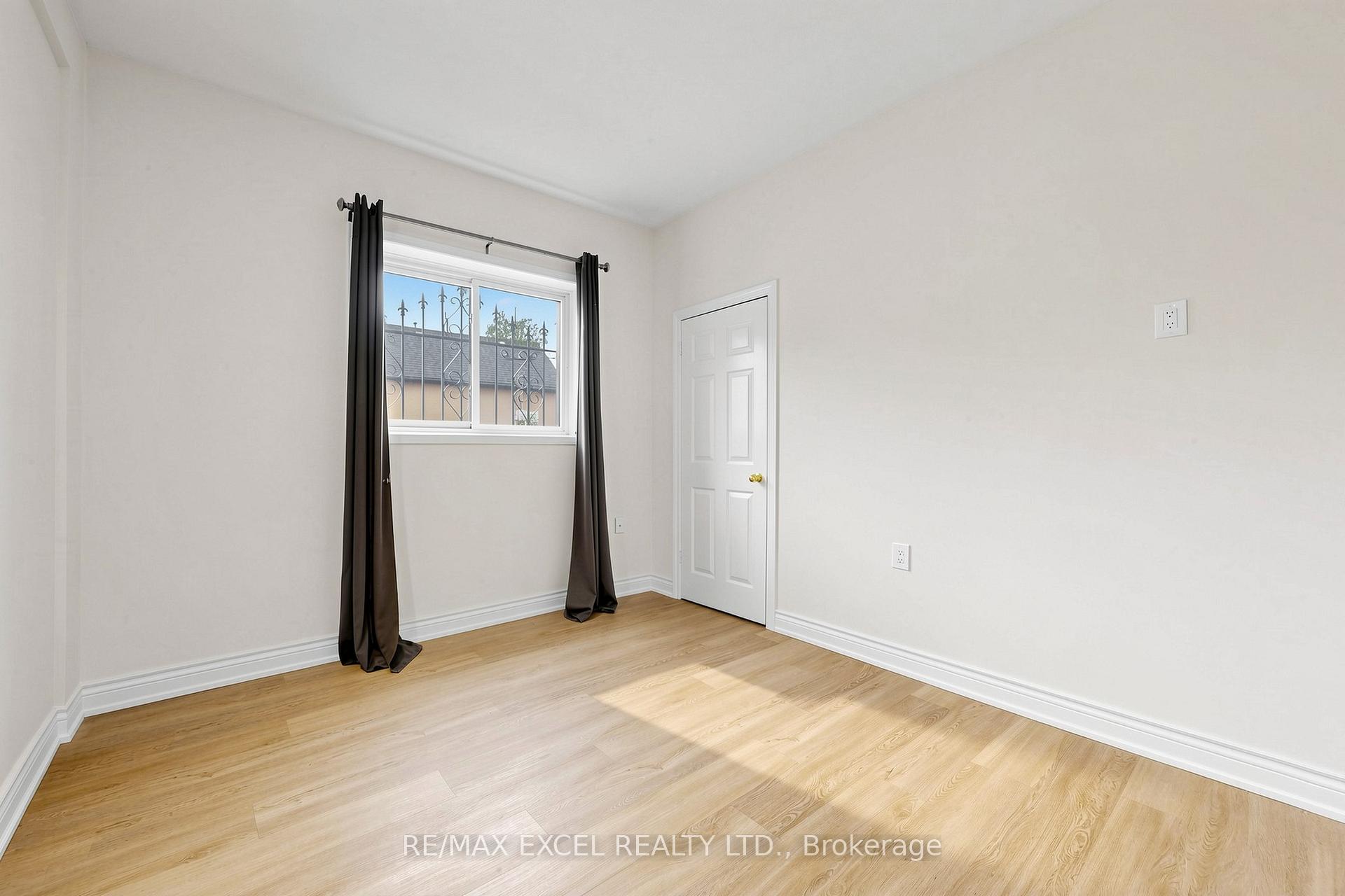 Photo 16 of Unit Main, 259 Victoria Avenue N, Hamilton, Landsdale — HOMEH