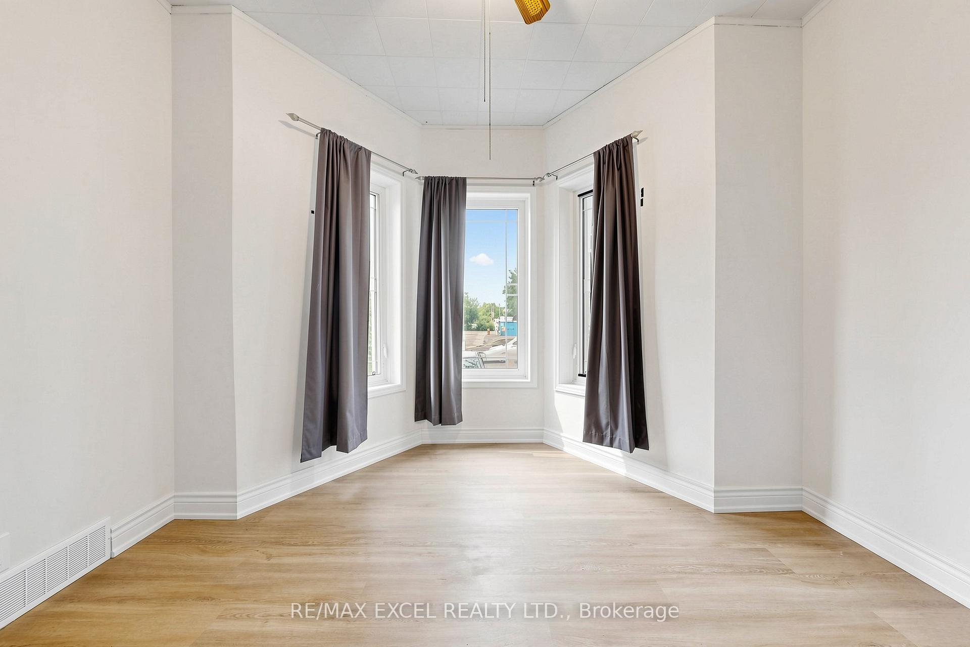 Photo 19 of Unit Main, 259 Victoria Avenue N, Hamilton, Landsdale — HOMEH
