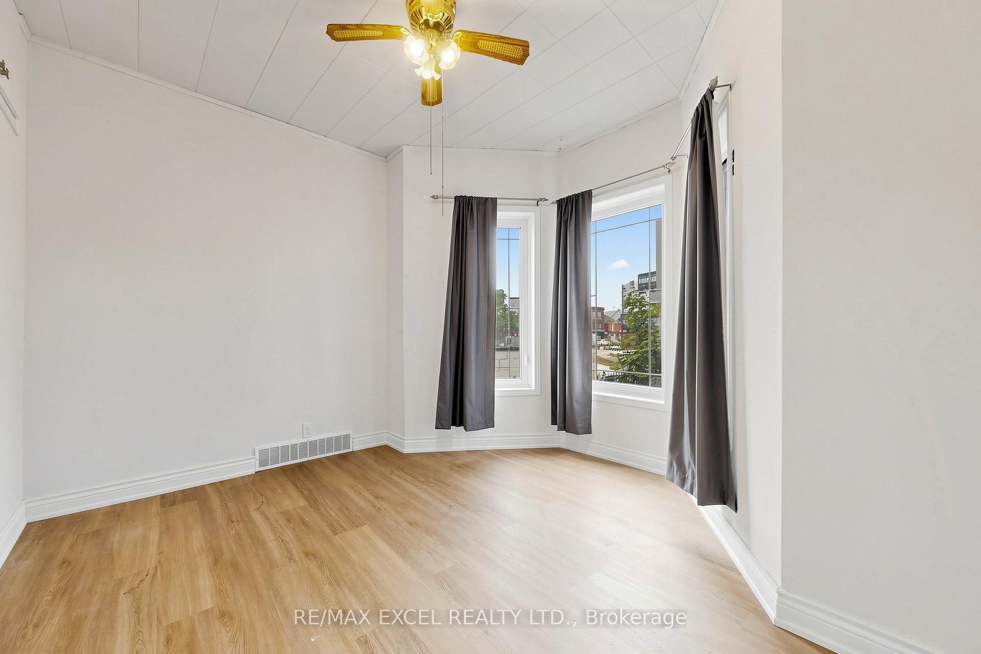 Photo 20 of Unit Main, 259 Victoria Avenue N, Hamilton, Landsdale — HOMEH